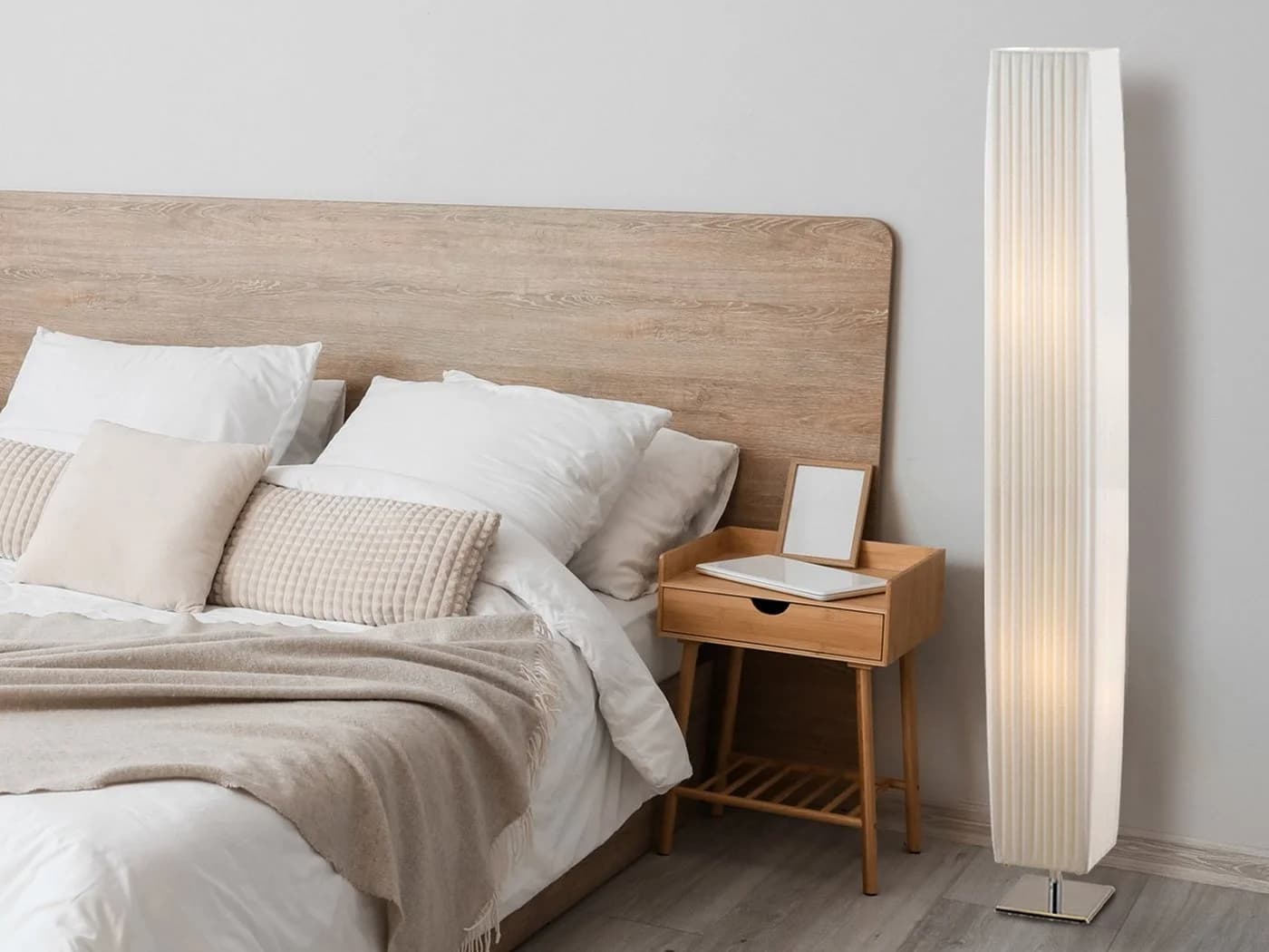 GLOBO LIGHTING LED Stehlampe mit Plisseeschirm und dimmbaren Leuchtmitteln
