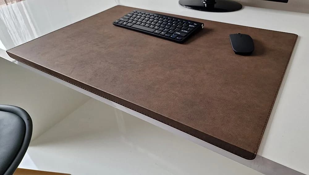Profi Mats Schreibtischunterlage mit Kantenschutz Nubuko Kunst Leder