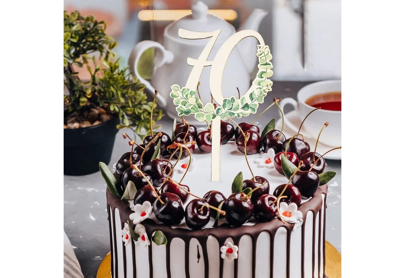 Logbuch-Verlag Cake Topper 70. Geburtstag Grün Eukalyptus