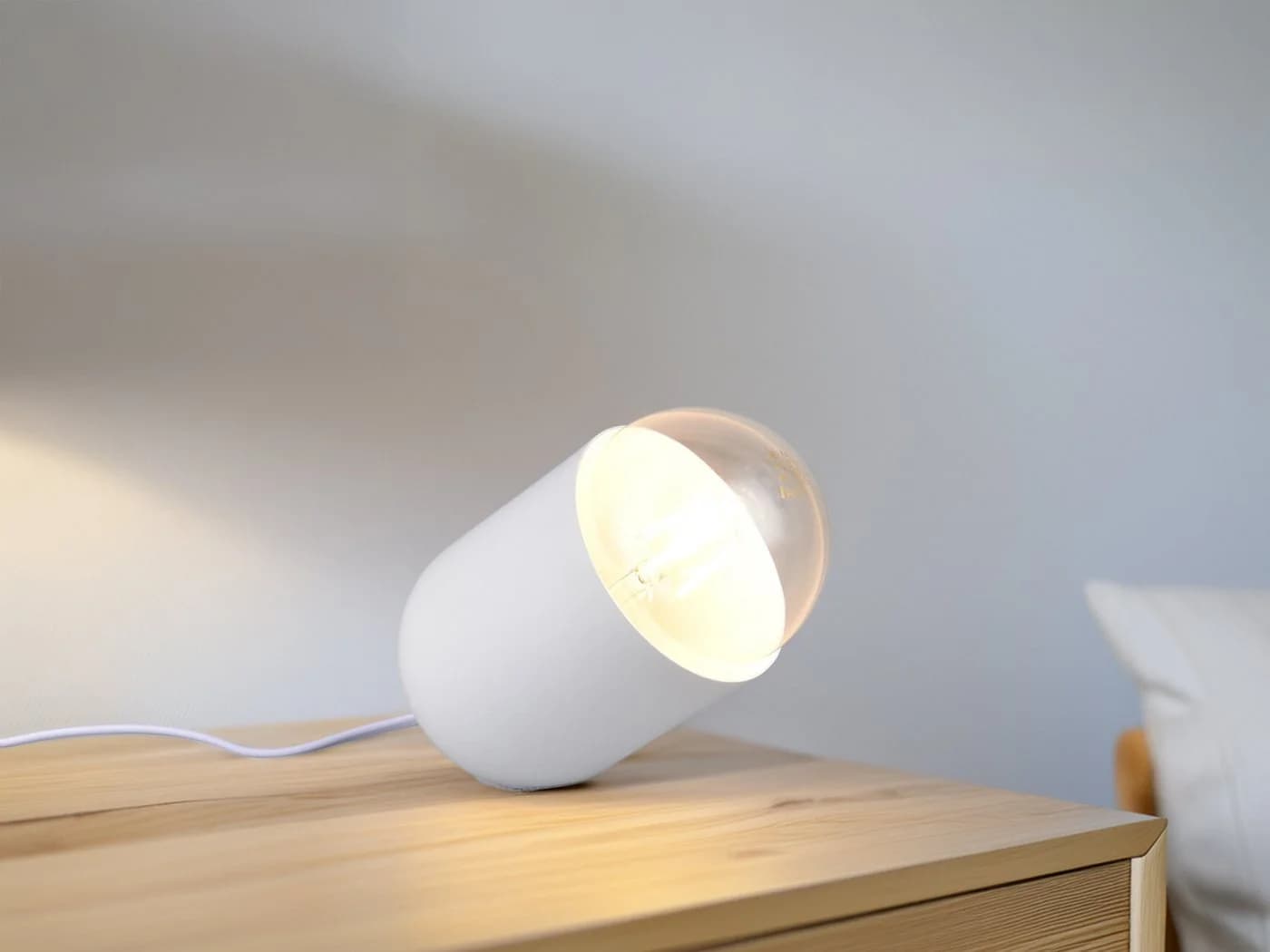 Reality Leuchten LED Nachttischlampe Weiß Dimmbar