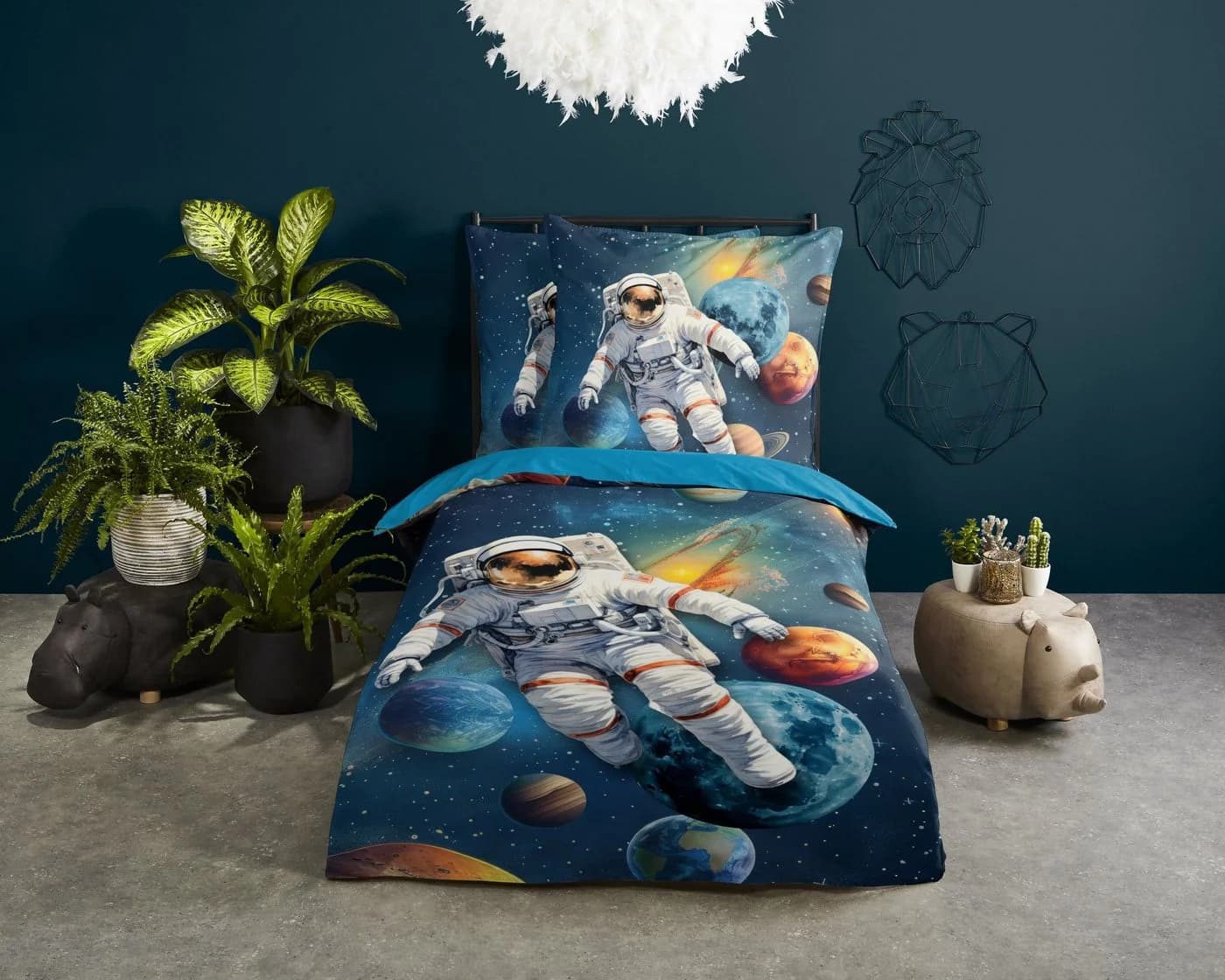 JACK Jugendbettwäsche 135x200cm Astronaut Weltenreiser Planeten