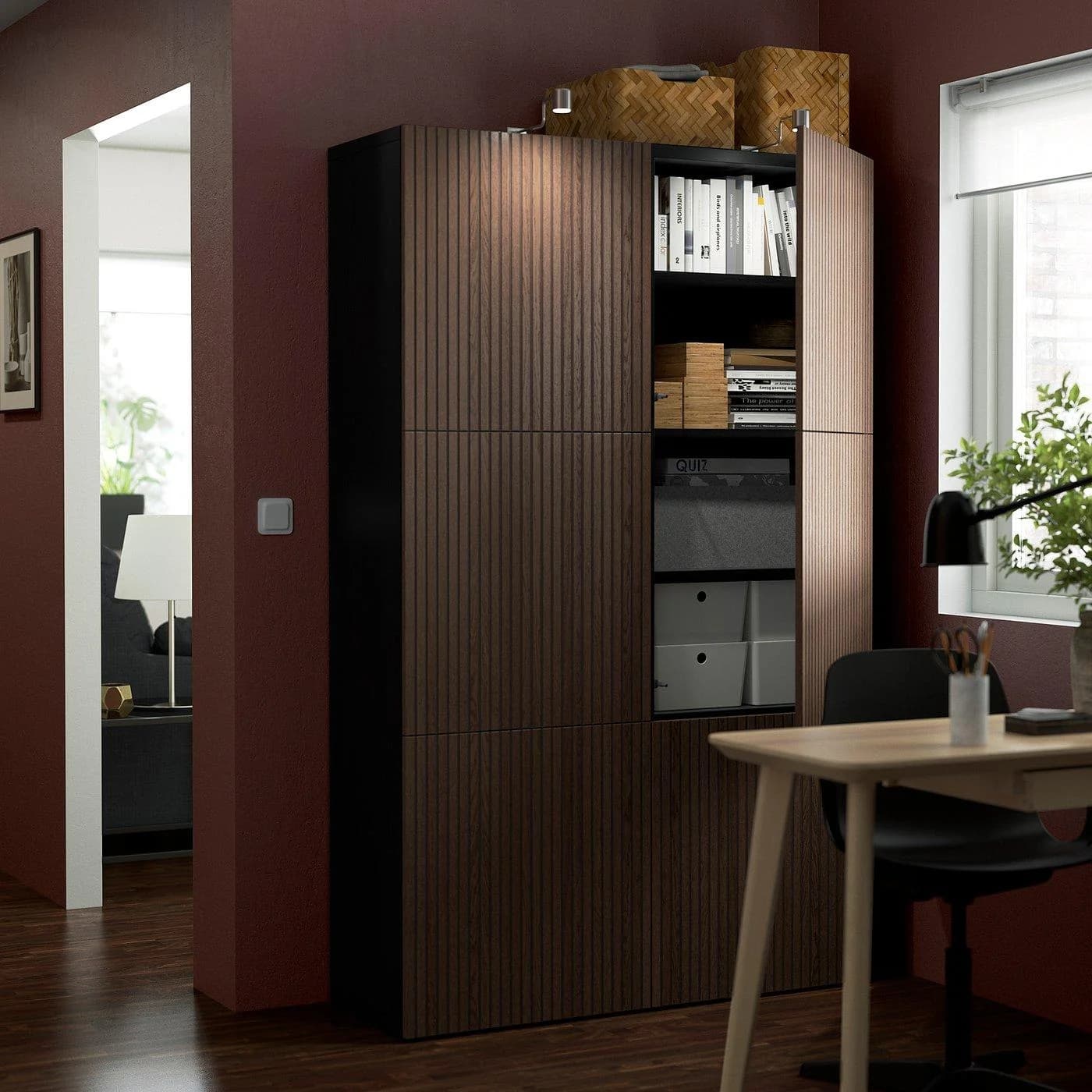 IKEA BESTÅ Aufbewahrung mit Türen Braun/Schwarz