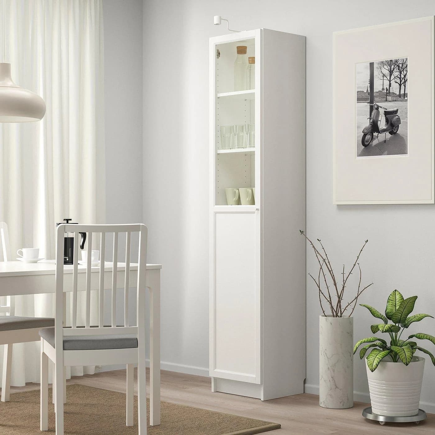 IKEA BILLY Bücherregal mit OXBERG Glasfront Weiß