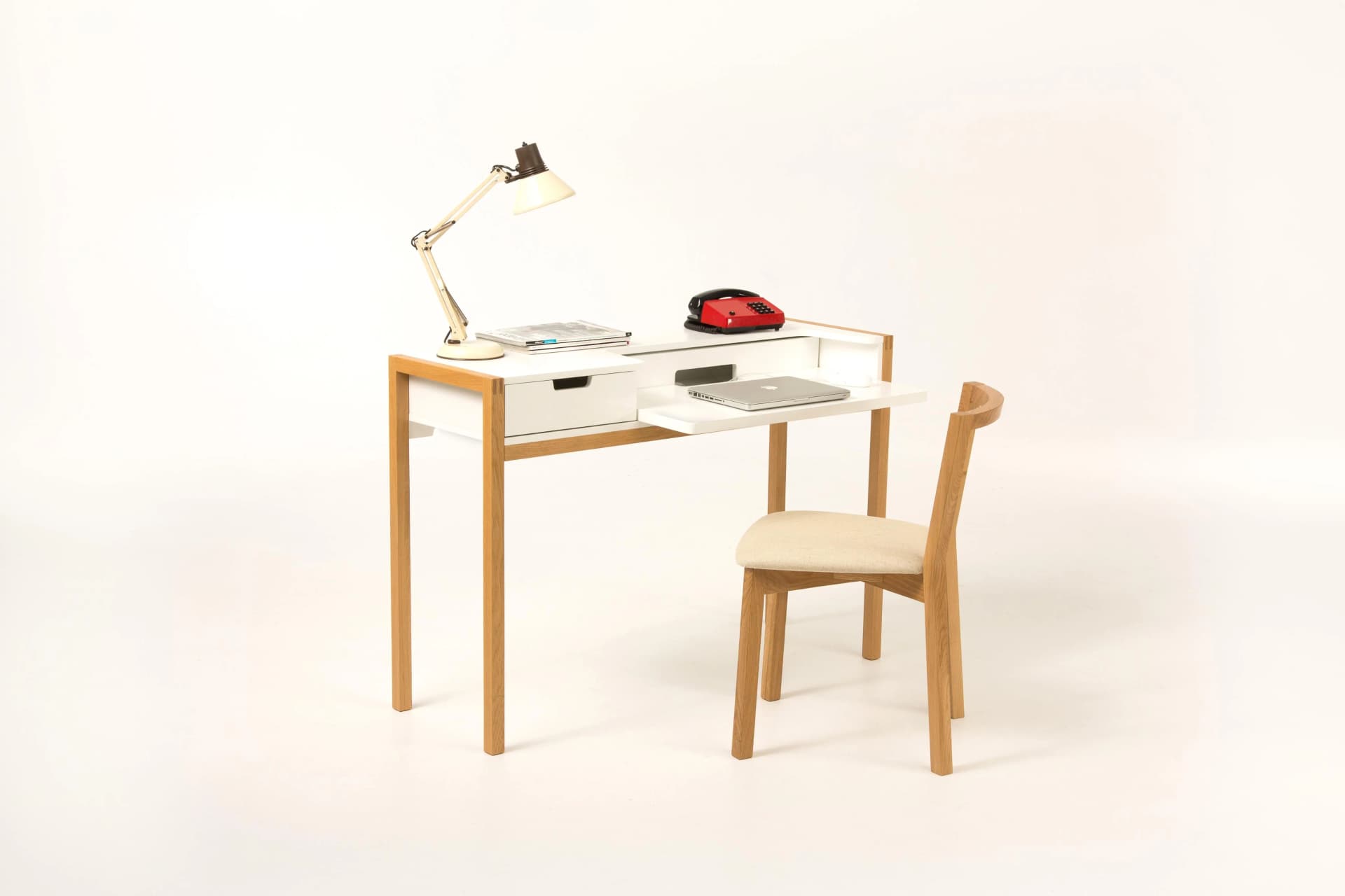 WOODMAN Schreibtisch Farringdon Weiß/Eiche Skandinavisches Design
