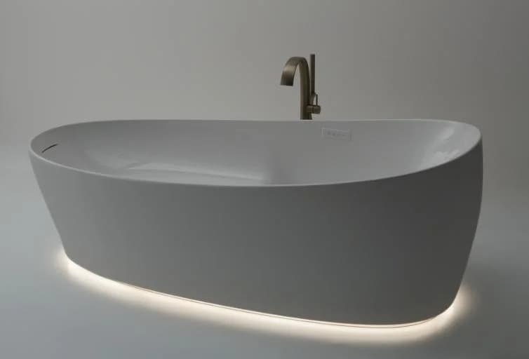 TOTO Floating Badewanne Galaline weiß freistehend