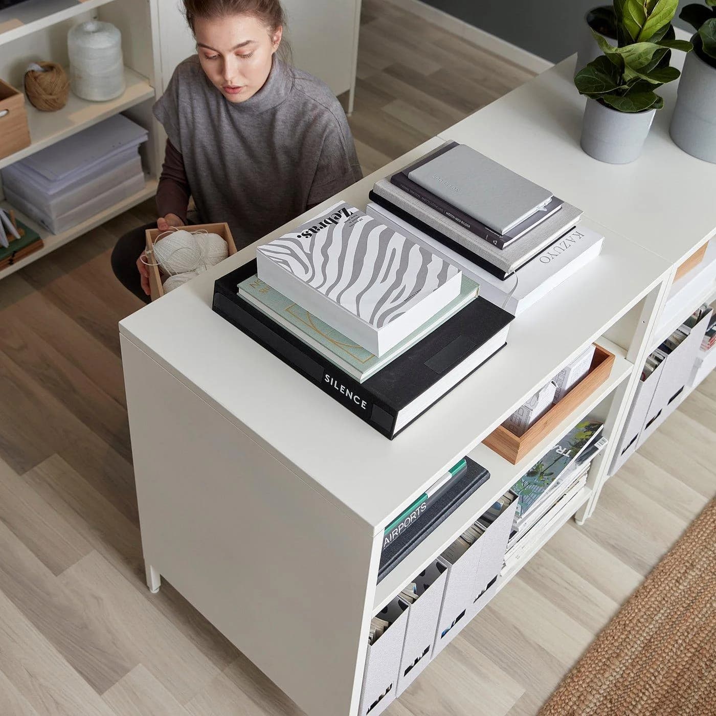 IKEA TROTTEN Schiebetürenschrank Weiß