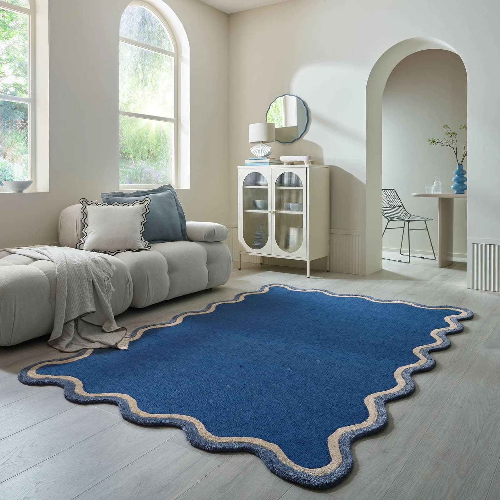 FLAIR RUGS Rivo Wollteppich Marineblau Handgetuftet