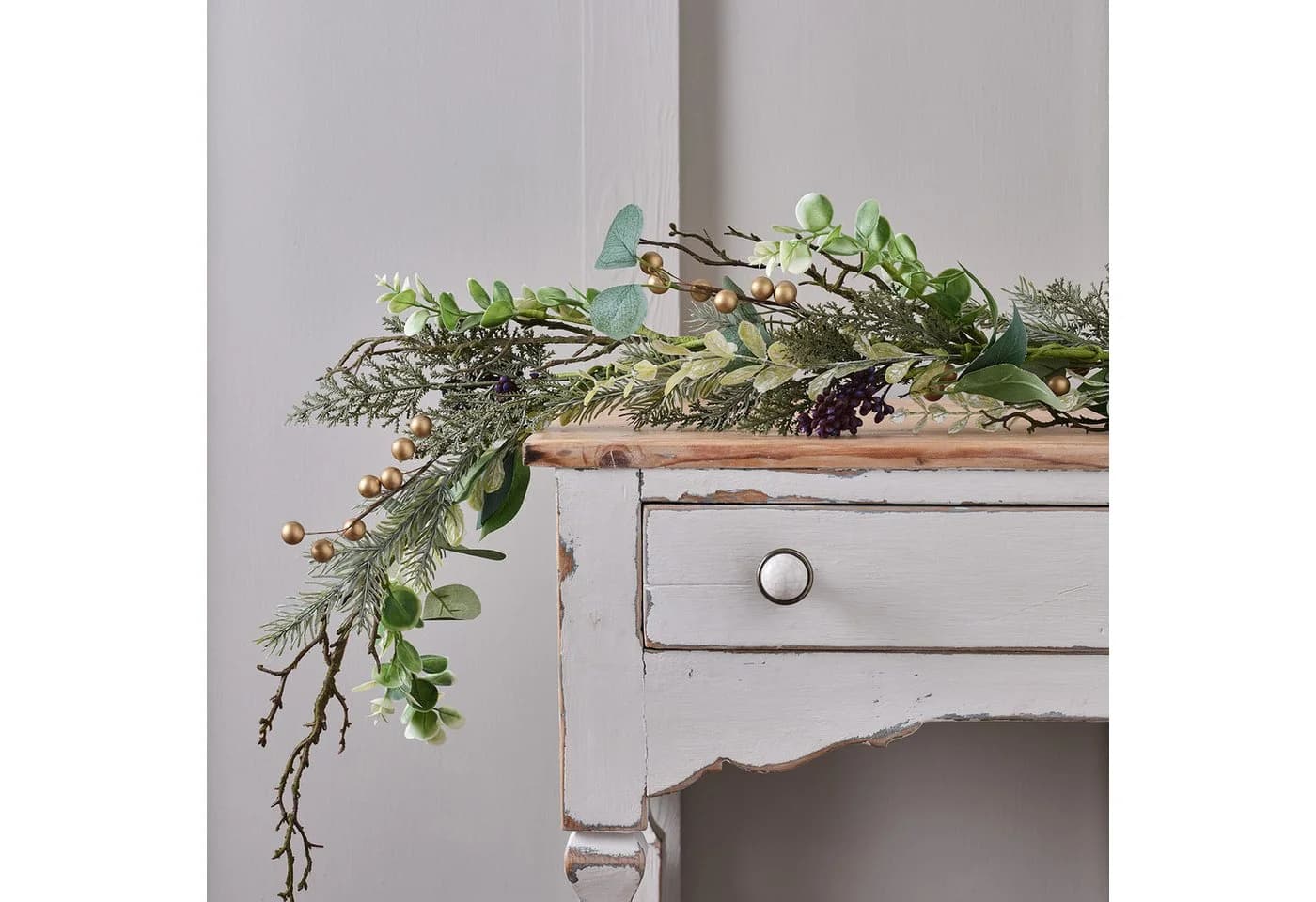 Lights4fun Weihnachtsgirlande 1,5m Goldene Beeren
