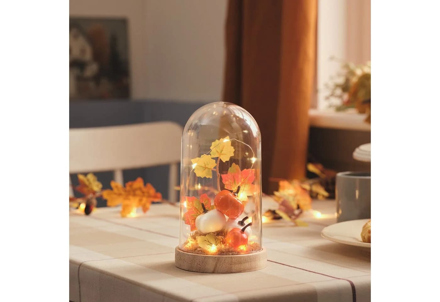 Lights4fun LED-Herbstdeko Kürbis-Glasglocke mit Timer & 15 Mikro-LEDs
