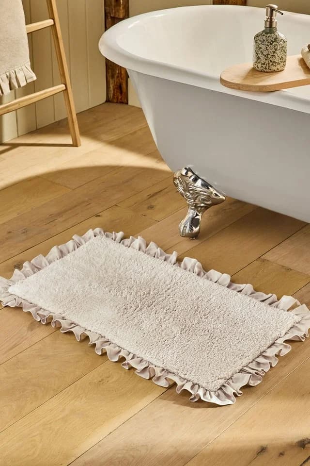 Next Badematte mit Rüschen Baumwolle