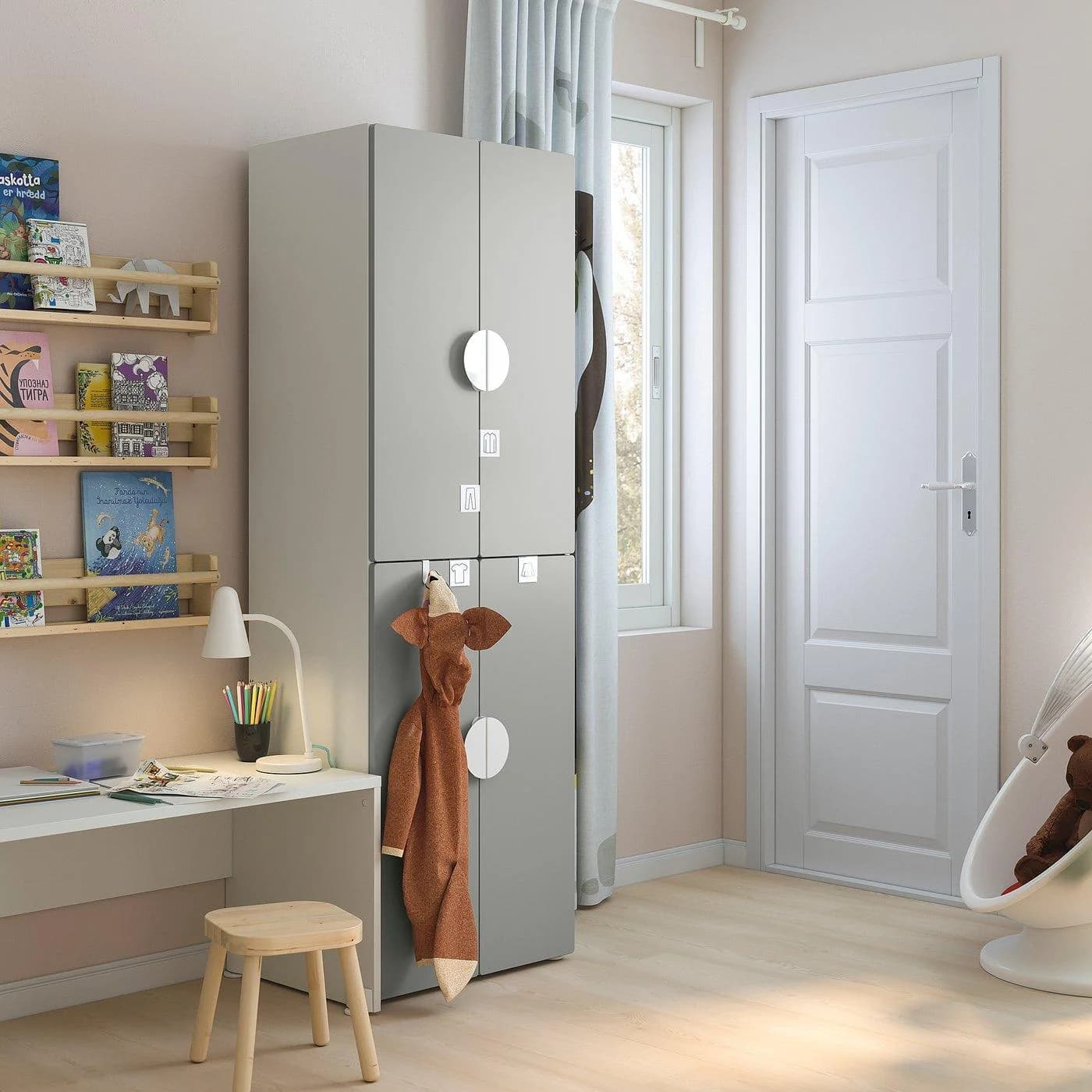 IKEA SMÅSTAD Kleiderschrank Weiß Grau