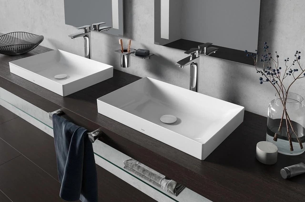 TOTO TR Aufsatzwaschtisch Linear Ceram Weiß 60 cm