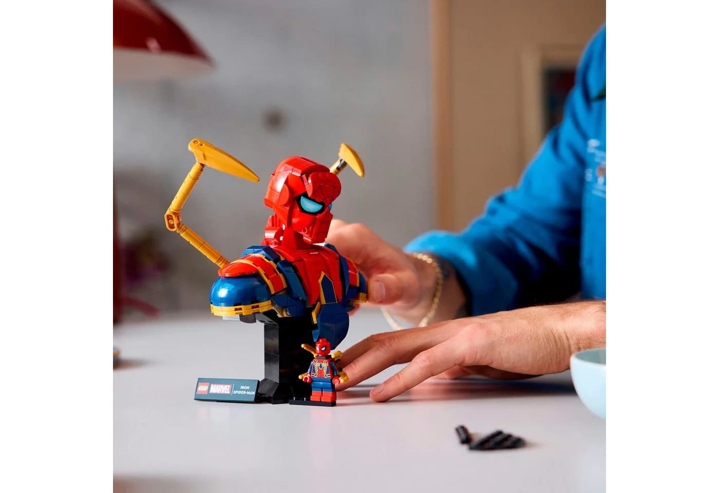 LEGO Iron Spider-Man Büste 76326 Super Heroes Bunt