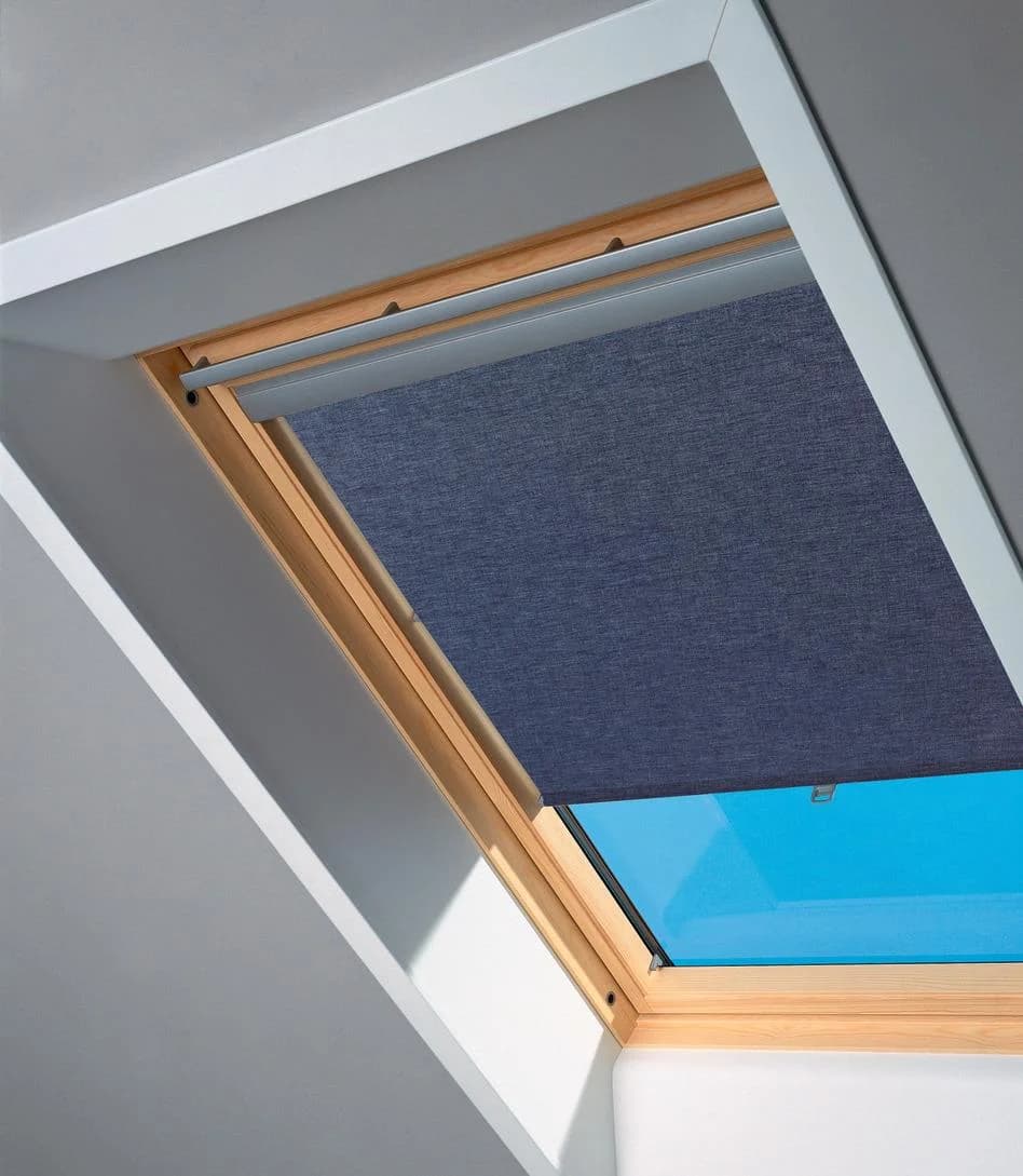 VELUX Dachfensterrollo Dunkelblau mit Haltekrallen RHL für F04-FK08