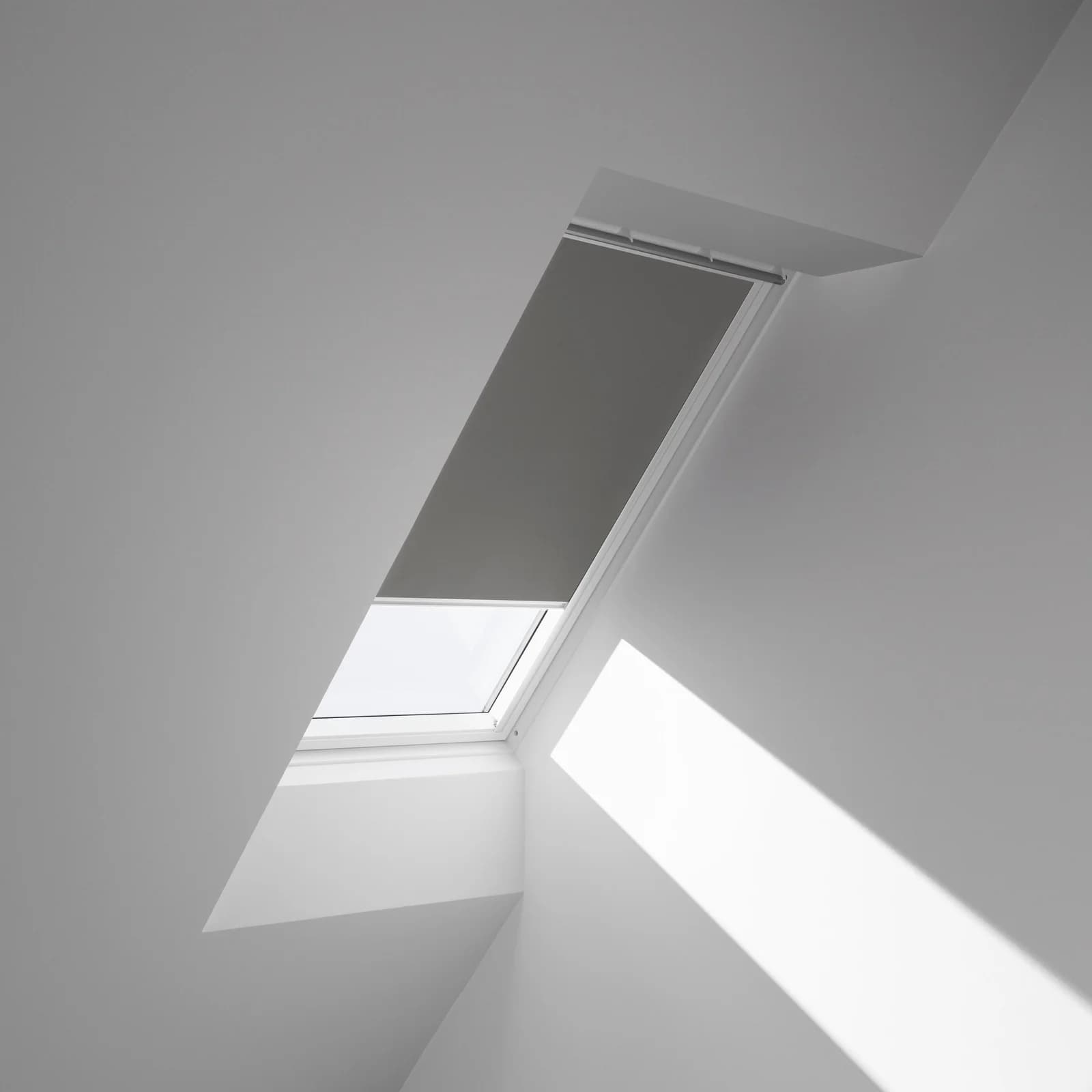 Verdunklungsrollo VELUX DKL MK04 0705SWL Grau Aluminium Polyester