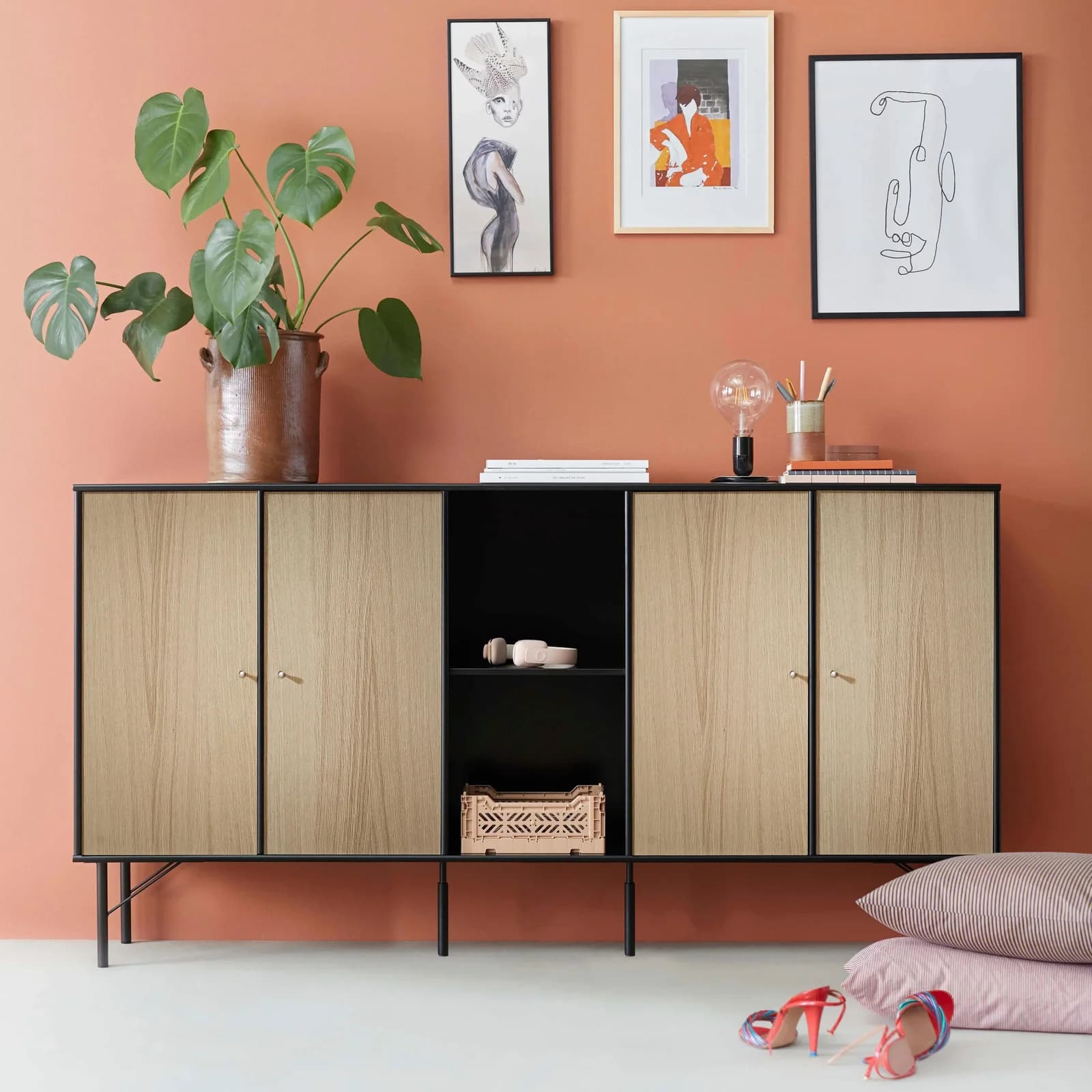 HAMMEL FURNITURE Mistral Kubus Sideboard Schwarz Eiche Weiß