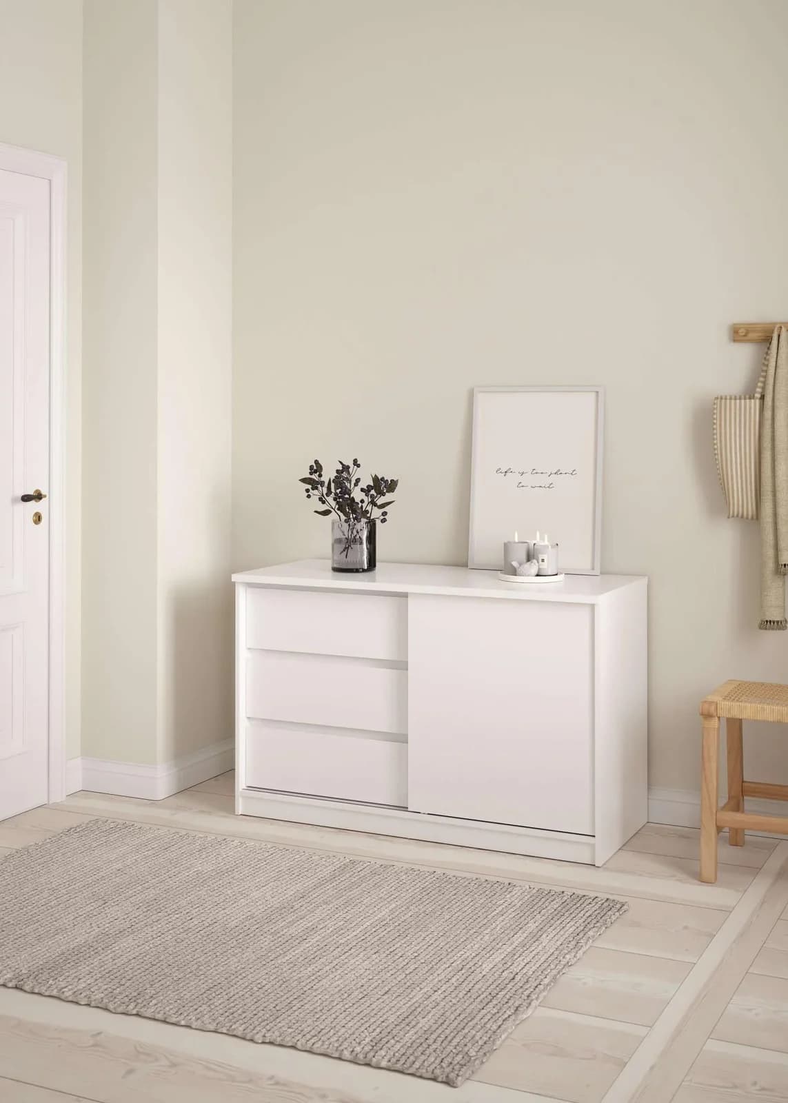 INOSIGN Sideboard Naia Weiß Hochglanz mit Schiebetür und Schubladen