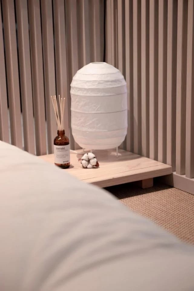 Nachttisch KARUP DESIGN "Dock" Beige Natur Massivholz