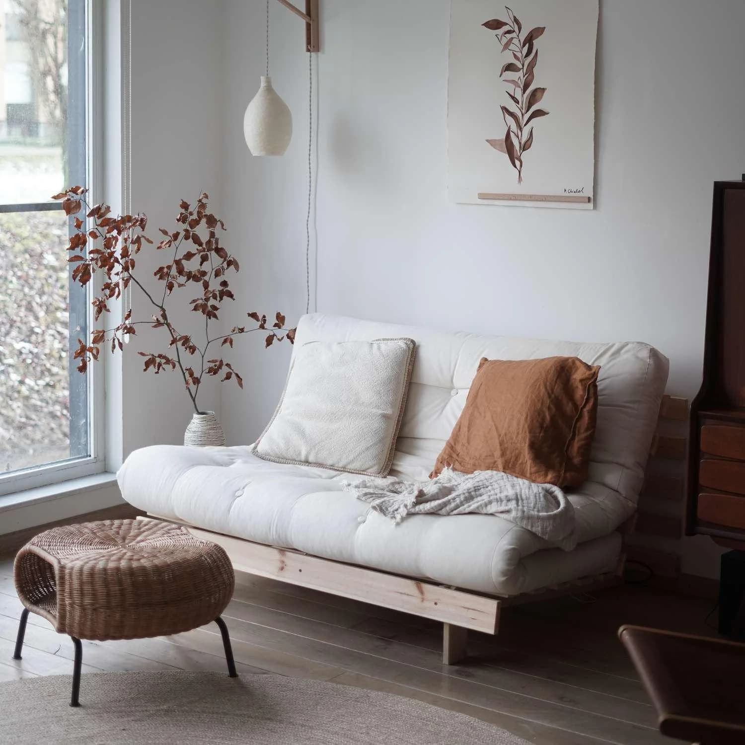 KARUP DESIGN Roots Daybett mit Futonmatratze Bordeaux FSC-Massivholz