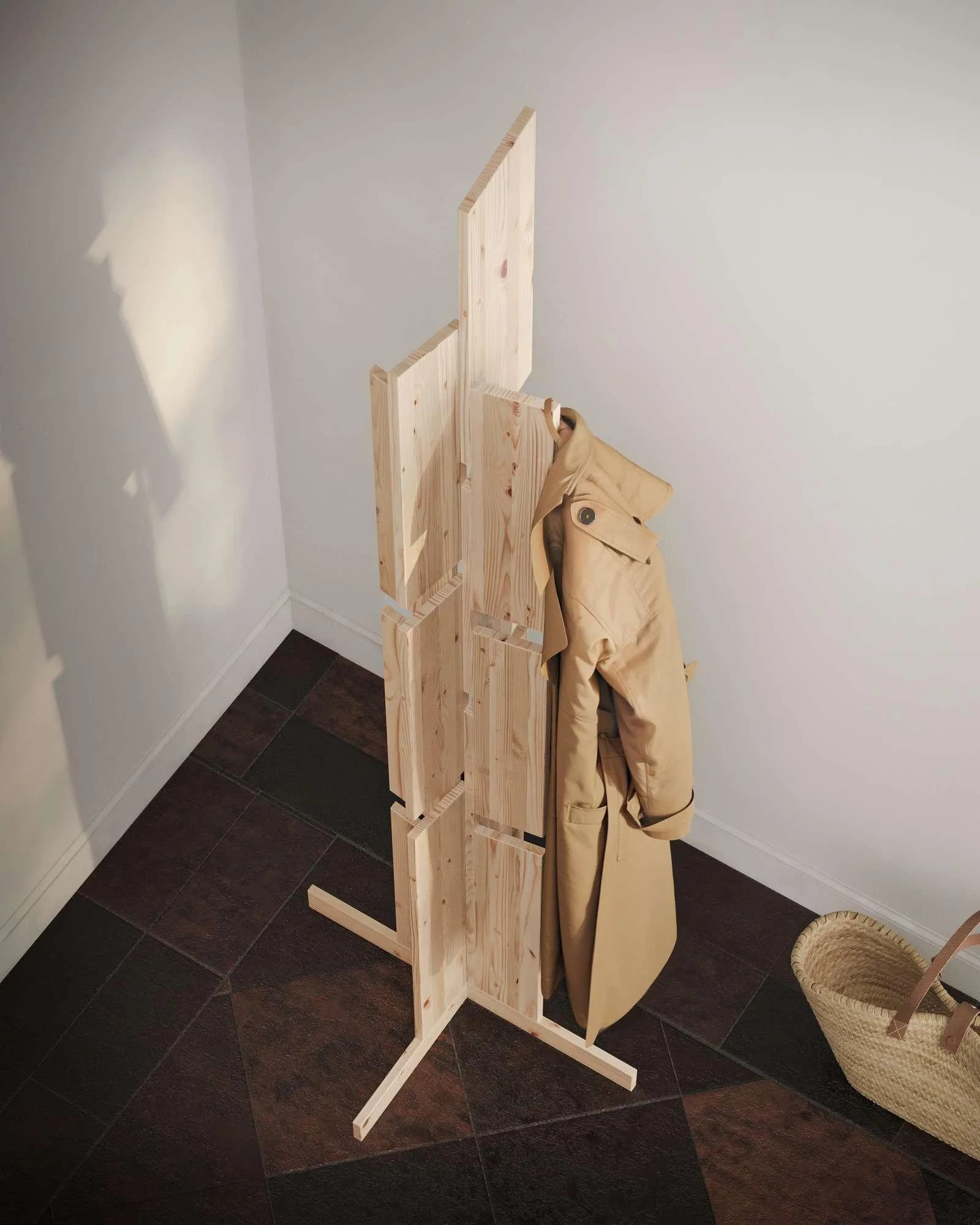 Karup Design Keeper Coat Stand 12 Haken Massivholz Raw