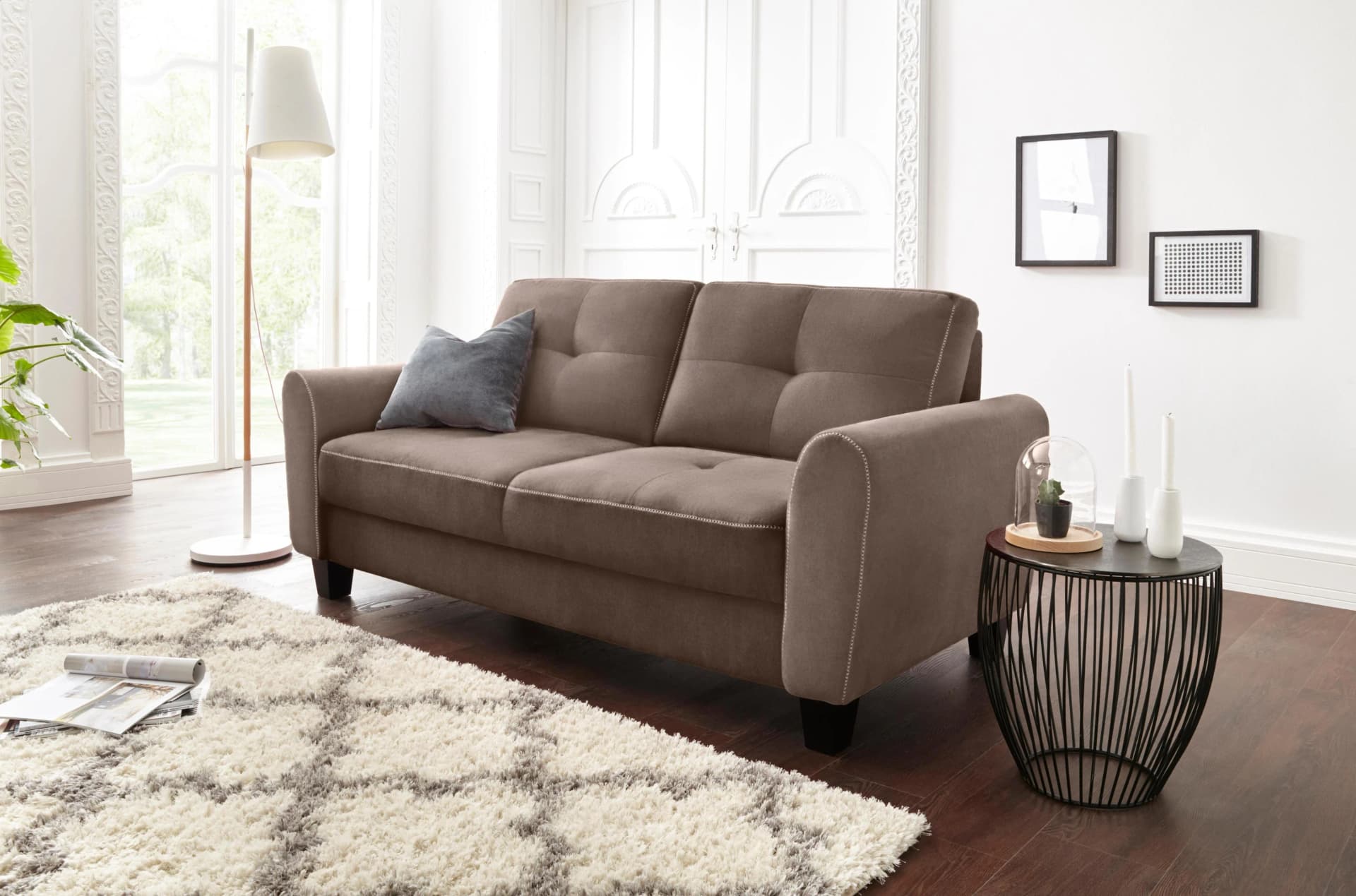 Sit & More Varese 2,5-Sitzer Sofa Braun Luxus-Microfaser