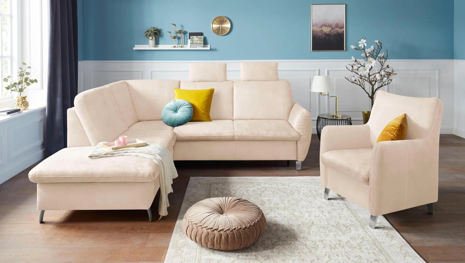 sit&more Ecksofa mit Federkern, Kopfstützen & Bettfunktion Creme