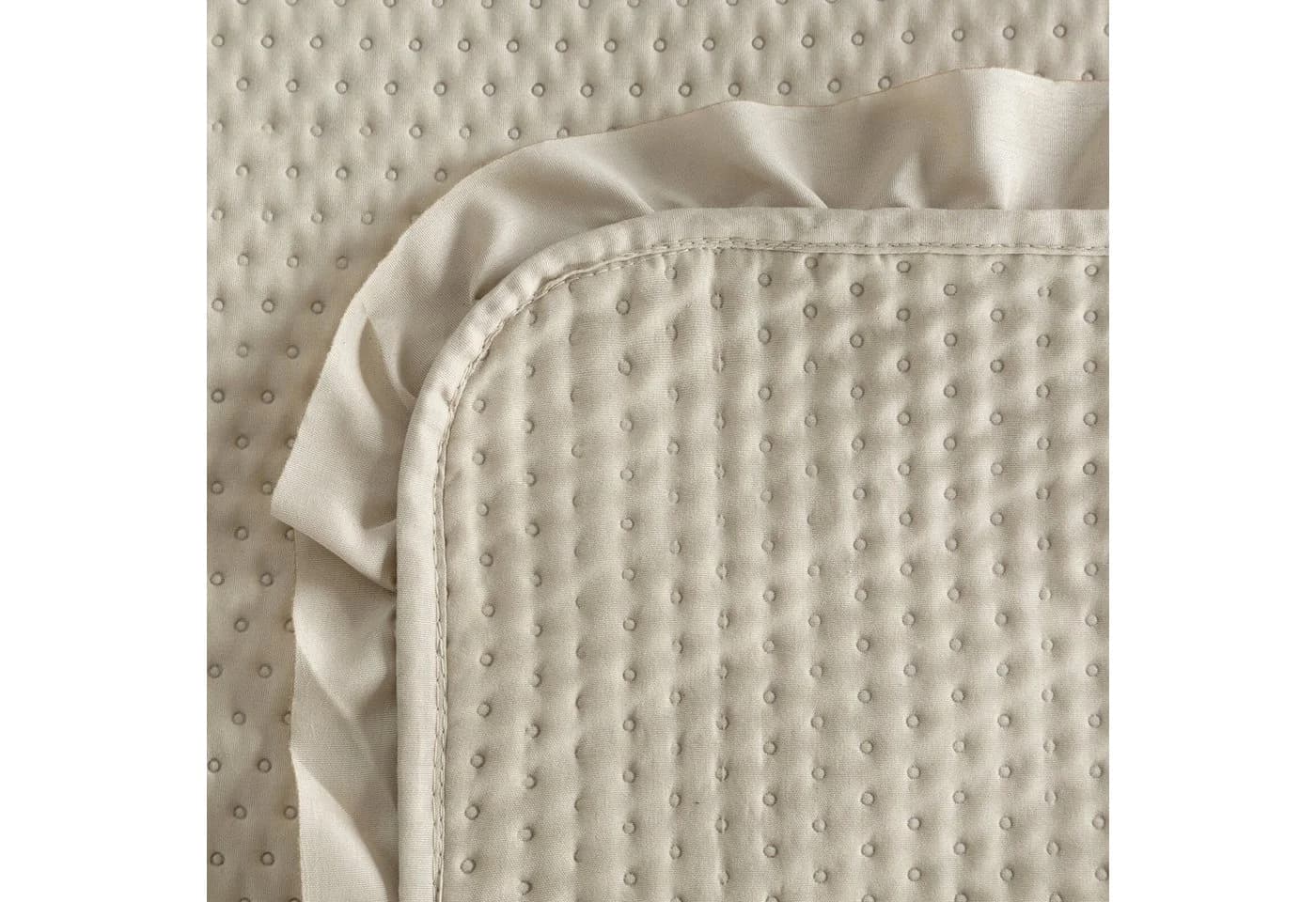 Design91 Tagesdecke BELLA RÜSCHE - 100% Polyester