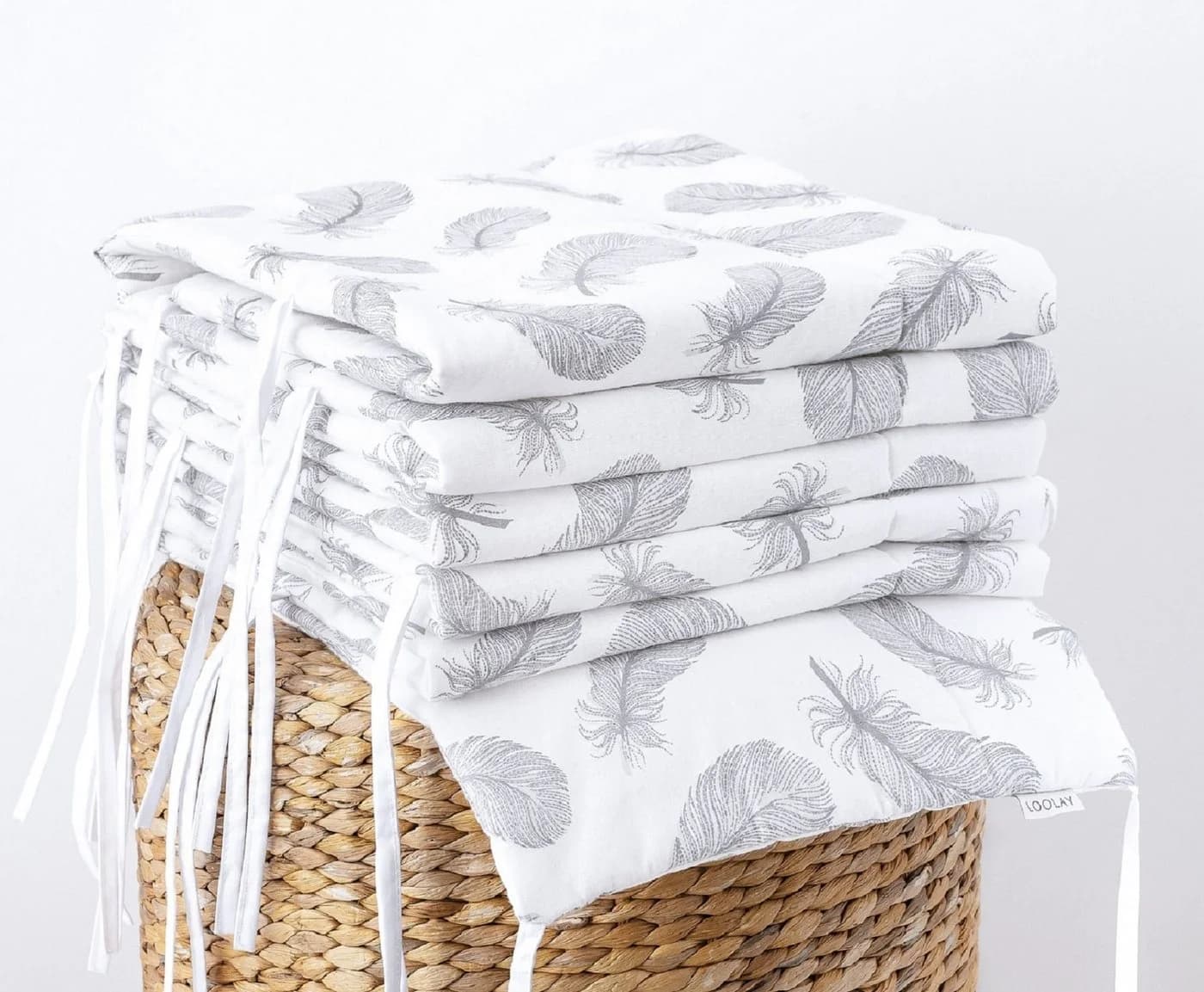 Loolay Bettnestchen Grau-Weiß Baumwolle Bettumrandung Babybett