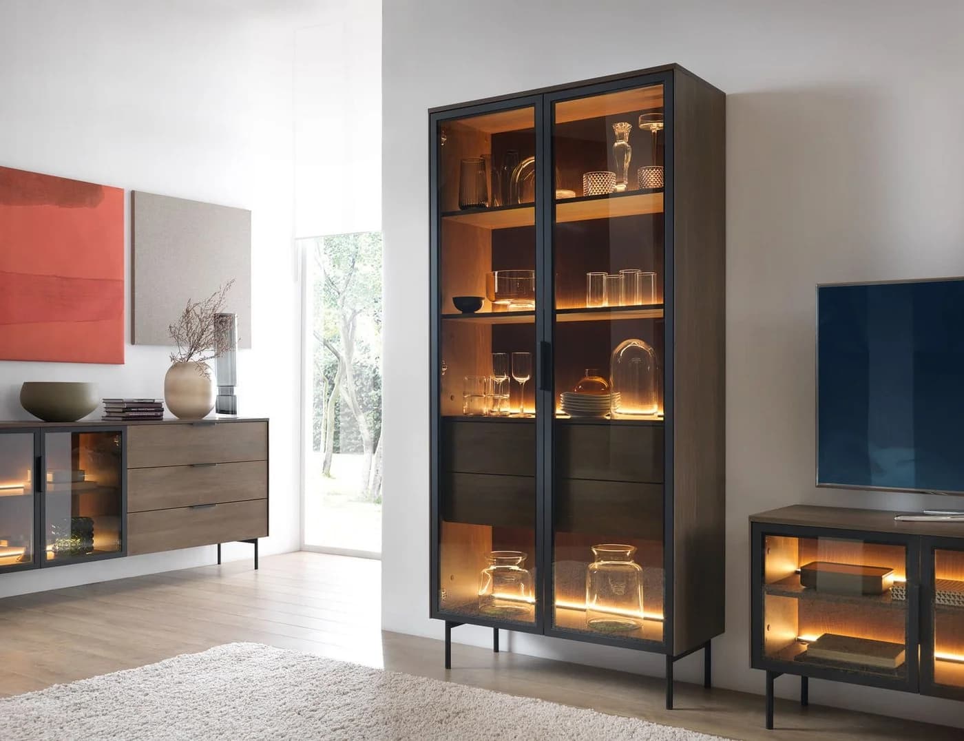 MOEBLO Glasvitrine ELOA 2d2s Eiche Dunin LED-Beleuchtung