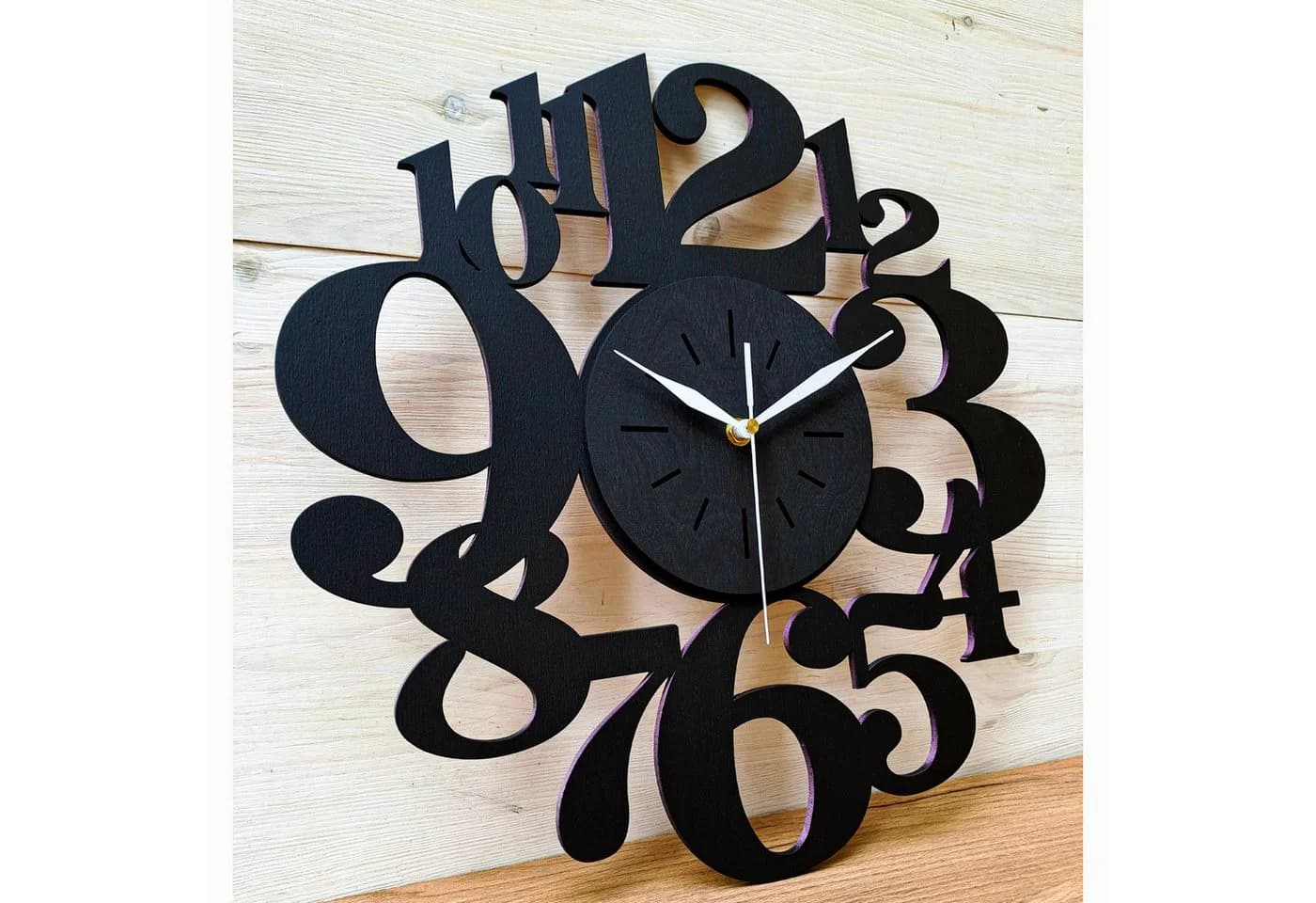 ORNAMENTI Wanduhr Handmade Schwarz Geometrisch Holz Modern