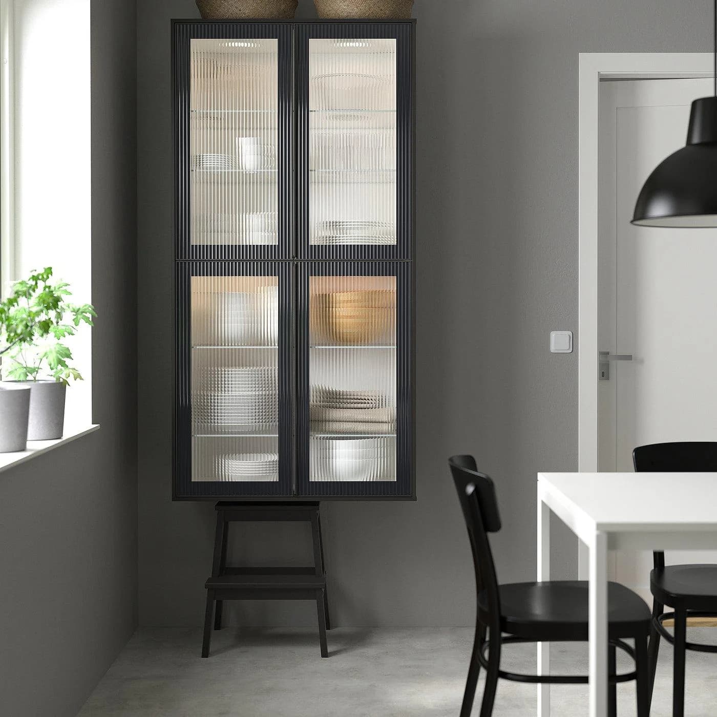 IKEA METOD Wandschrank horizontal mit Vitrinentür HEJSTA Schwarz/Weiß