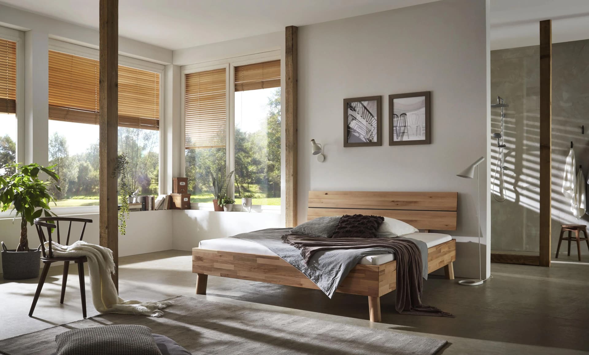 HOME AFFAIRE Chavot I Massivholzbett Kernbuche Beige