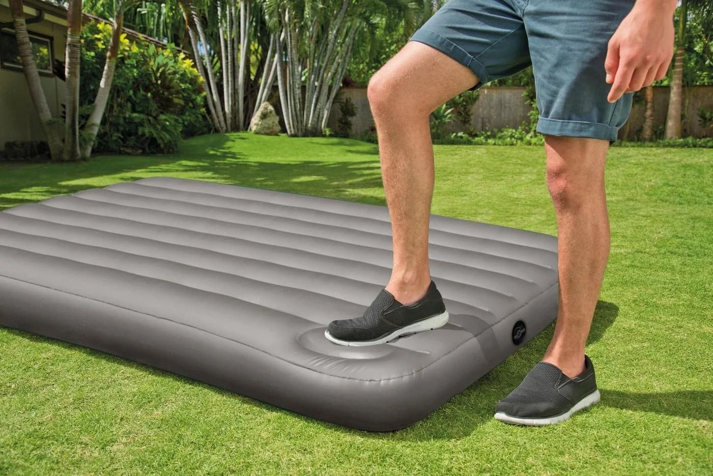 INTEX Dura-Beam DOWNY Luftbett Gr. 76 Grau/Grün mit Fußpumpe
