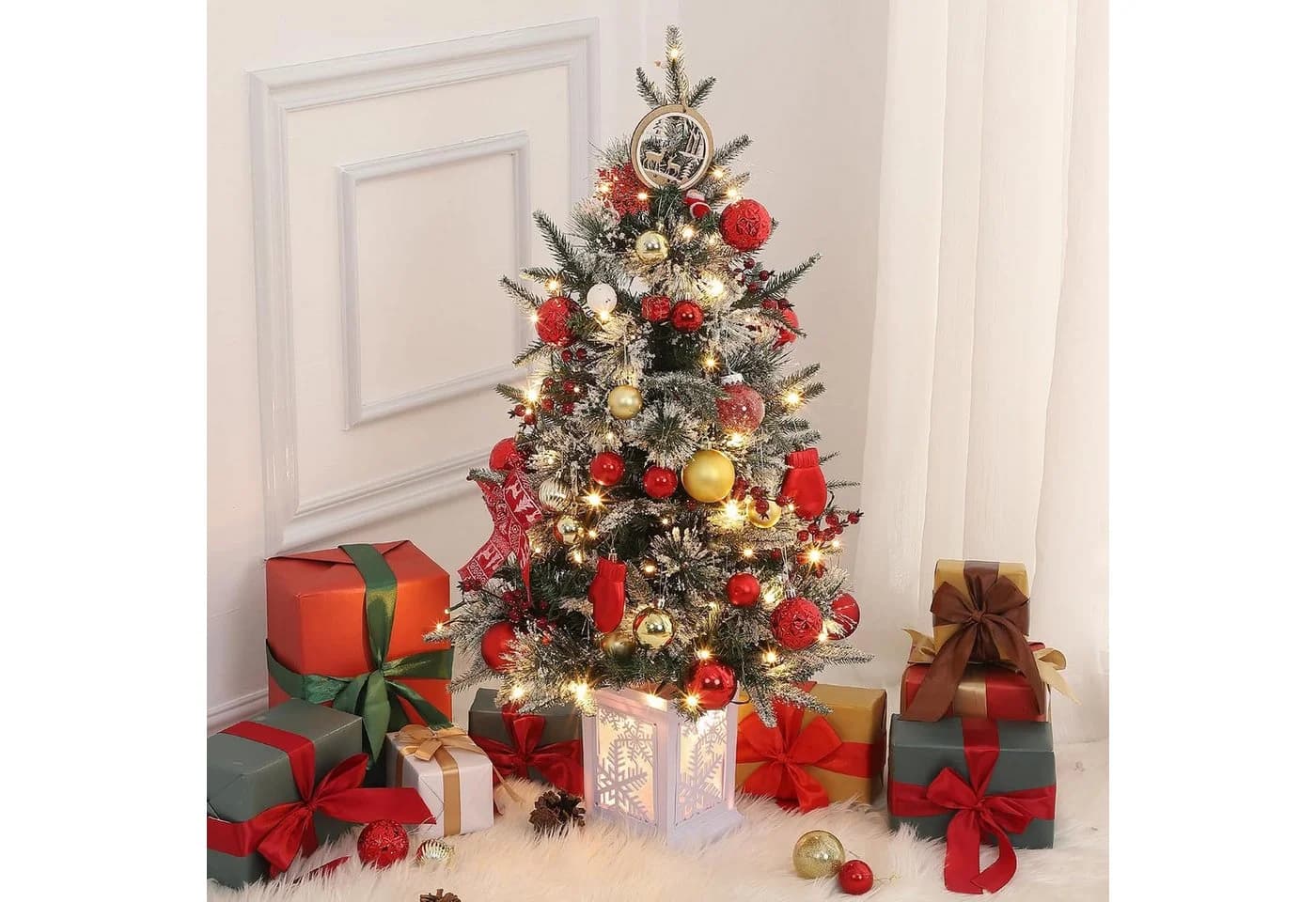GarveeMore Künstlicher Weihnachtsbaum 90 cm mit LED-Beleuchtung & roten Beeren