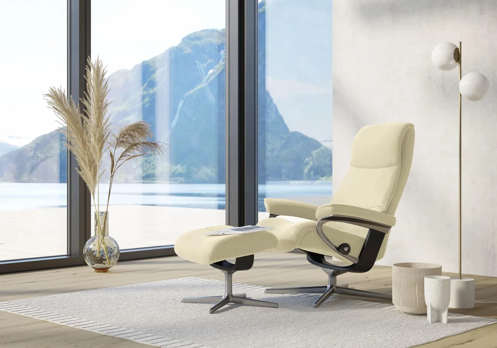 STRESSLESS Relaxsessel View Beige mit Hocker und Schlaffunktion