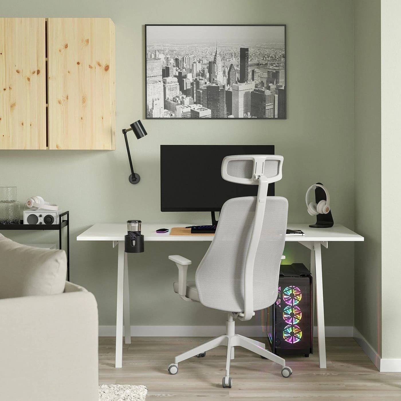 IKEA TROTTEN / MATCHSPEL Schreibtisch und Stuhl Set Weiß Hellgrau