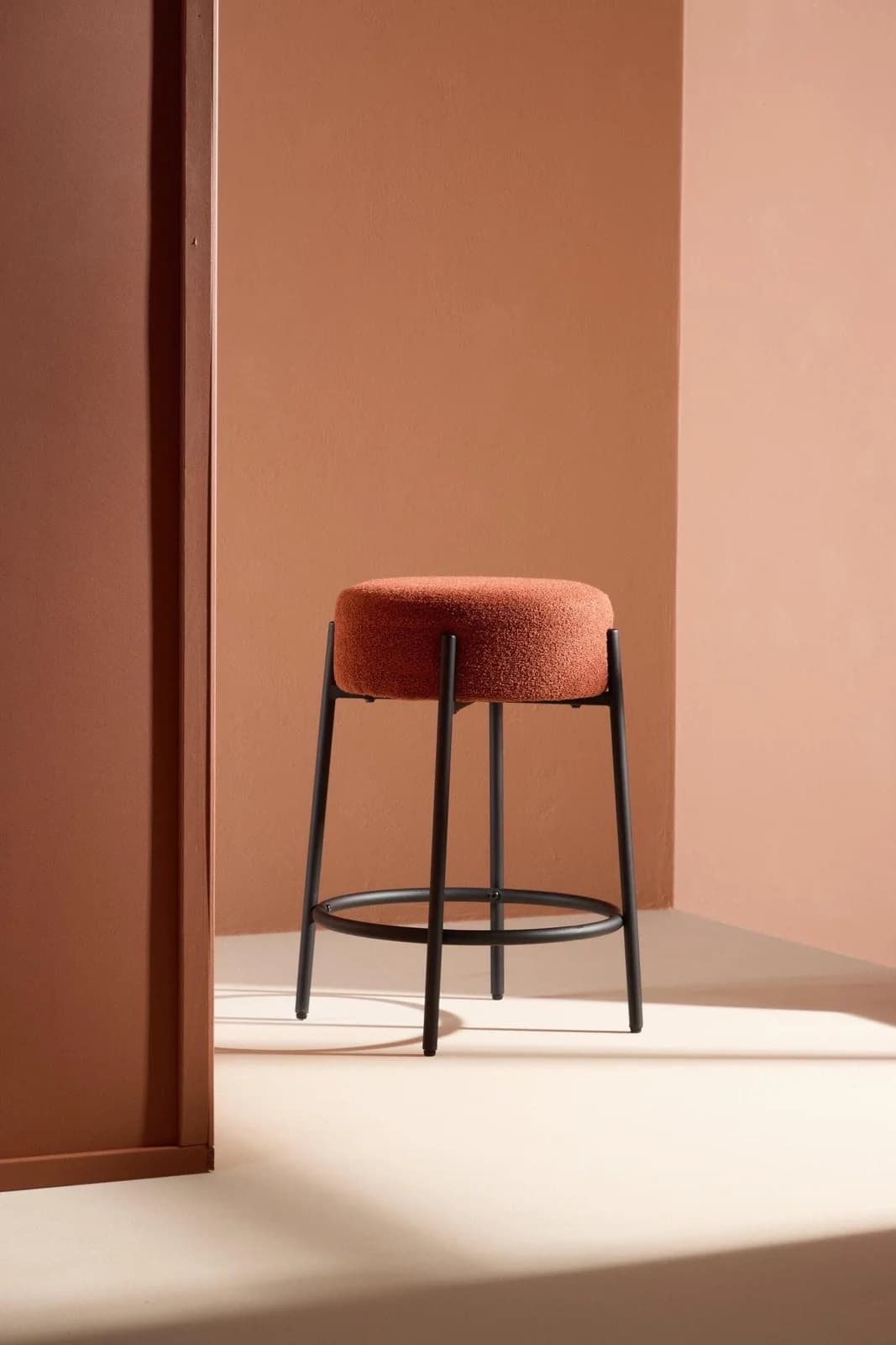 VENTURE HOME Barhocker Tucson Rot Bouclé Stahlbeine