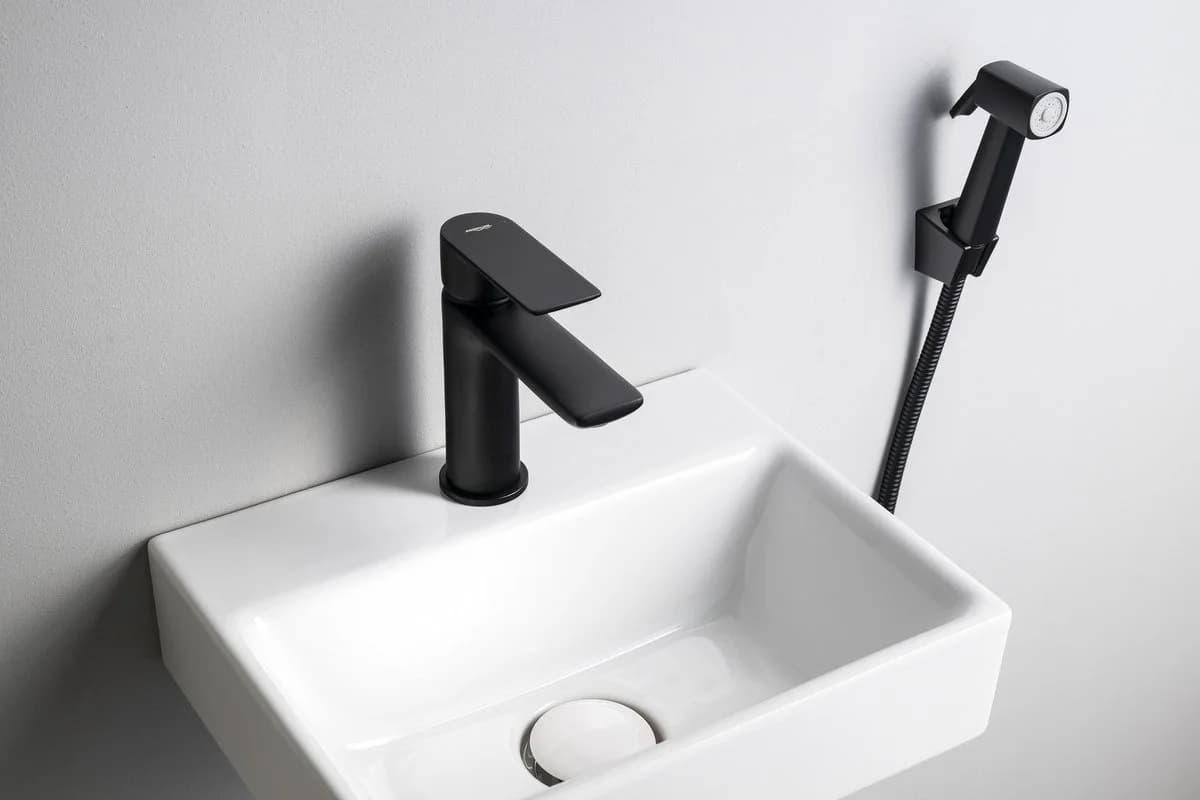 Aqualine Waschtischarmatur Schwarz matt mit Bidet-Handbrause