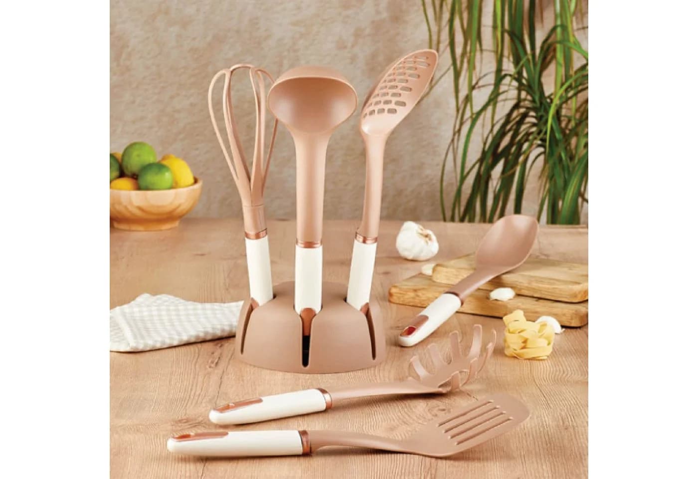 Vip Ahmet Kochbesteck-Set 7-tlg. BPA-frei Kunststoff Beige/Rosa mit Ständer