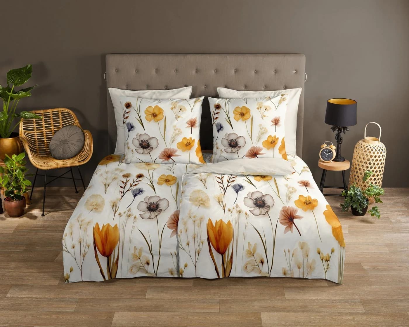 Wendebettwäsche GOOD MORNING Lara Sand Blumen 100% Baumwolle