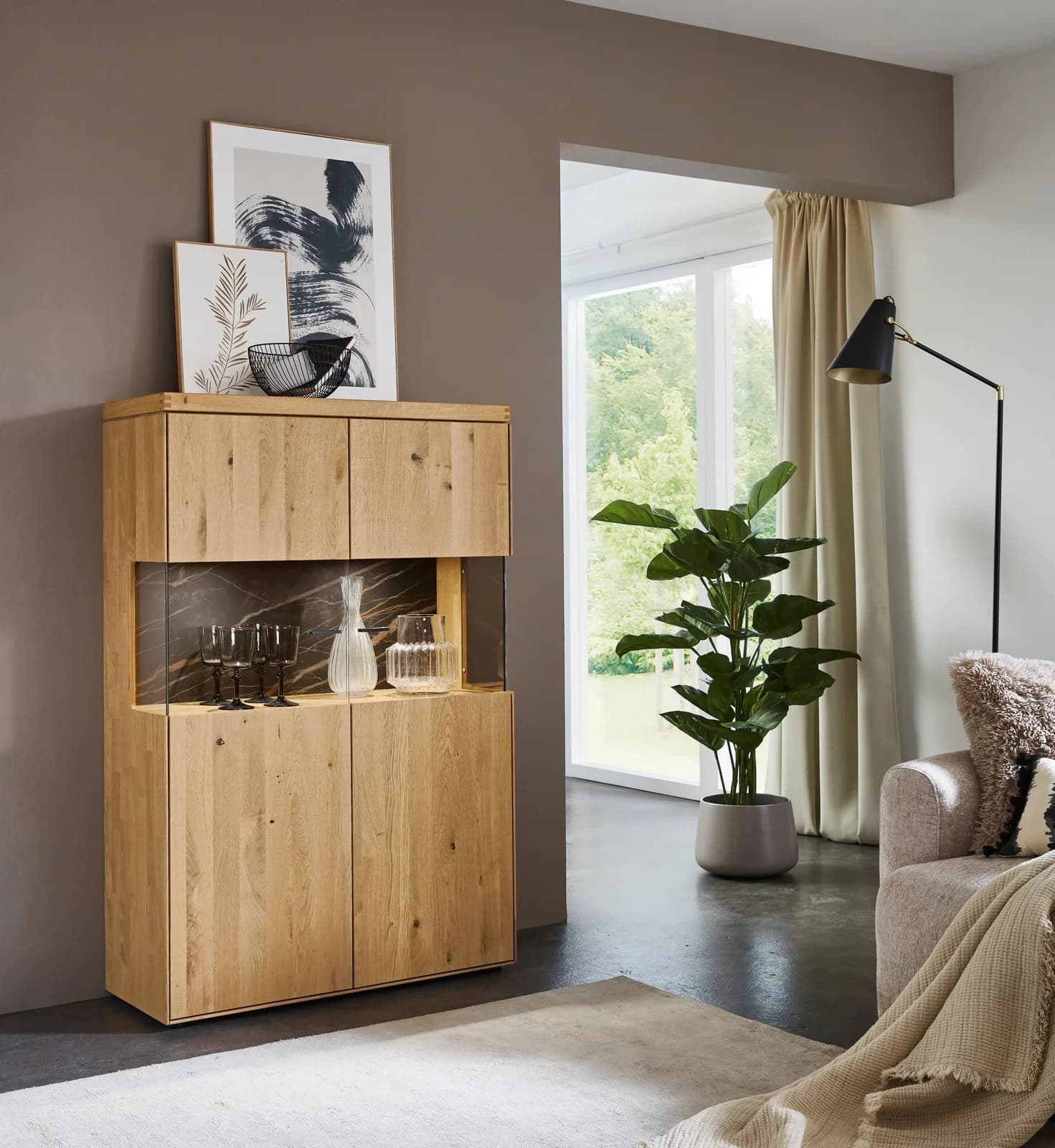 witlake Vitrine TIRANO Wildeiche massiv mit Glasfronten