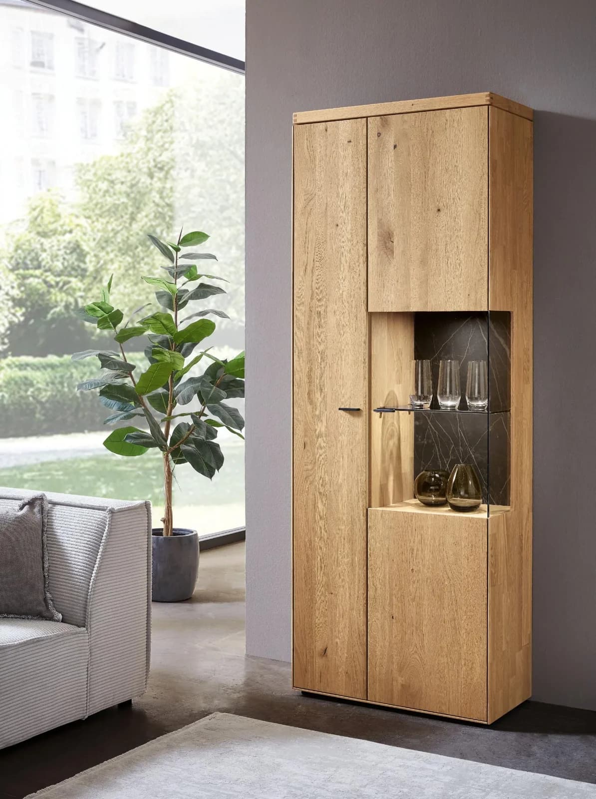 witlake Vitrine TIRANO Wildeiche massiv mit Glasfront