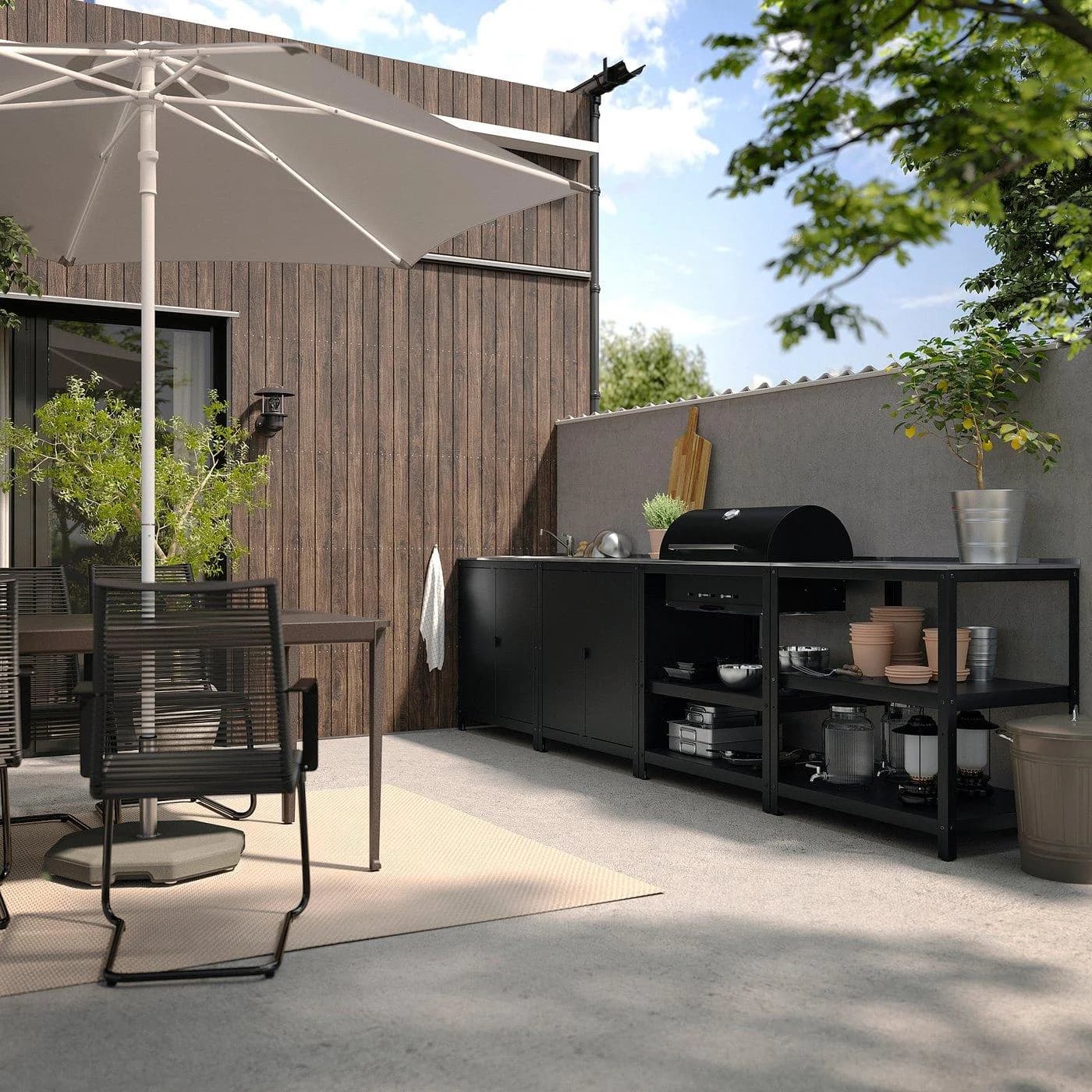IKEA GRILLSKÄR Küche mit Spüleneinheit und Kohlegrill Edelstahl Grau