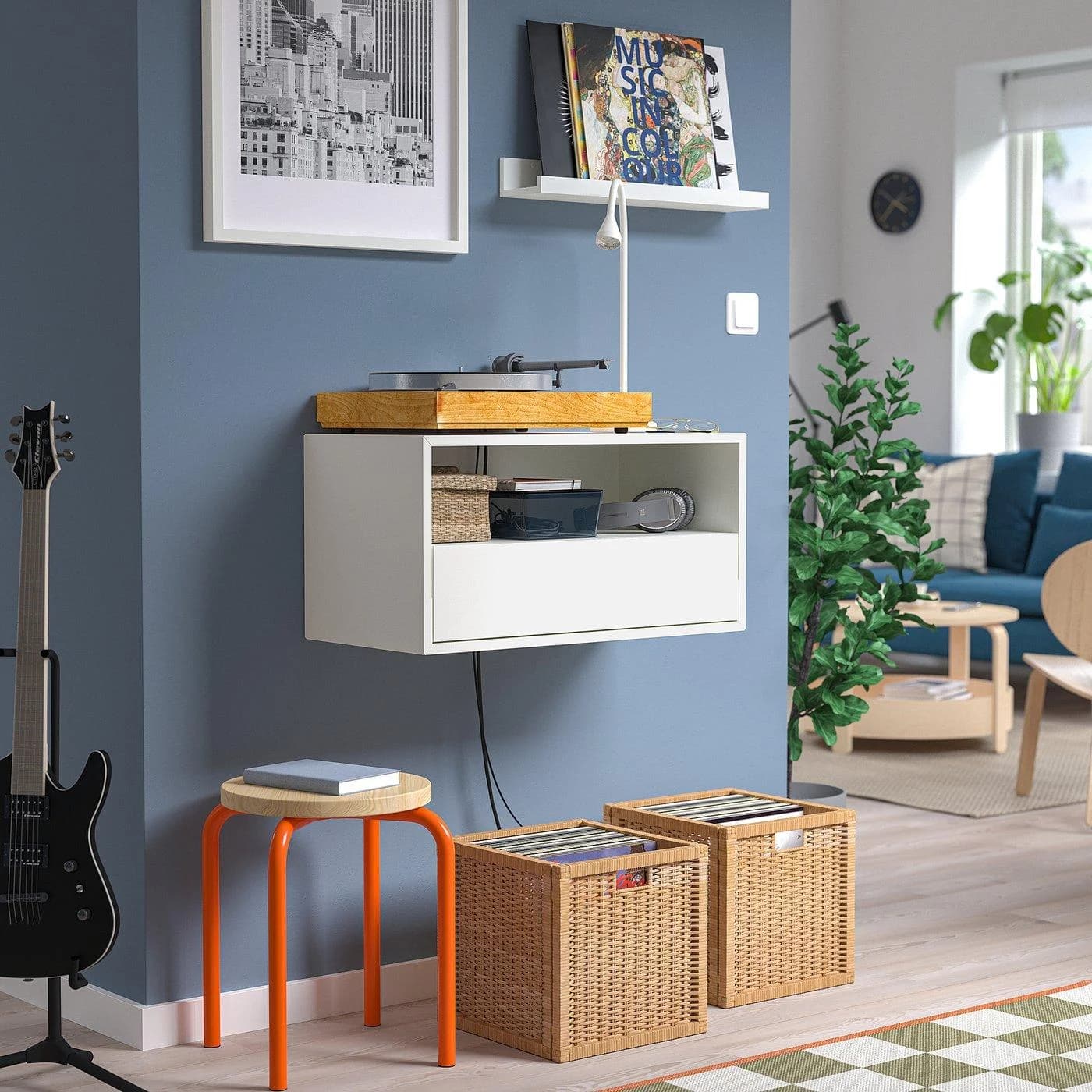 IKEA EKET Mediafach mit Schiene, wandmontiert, weiß