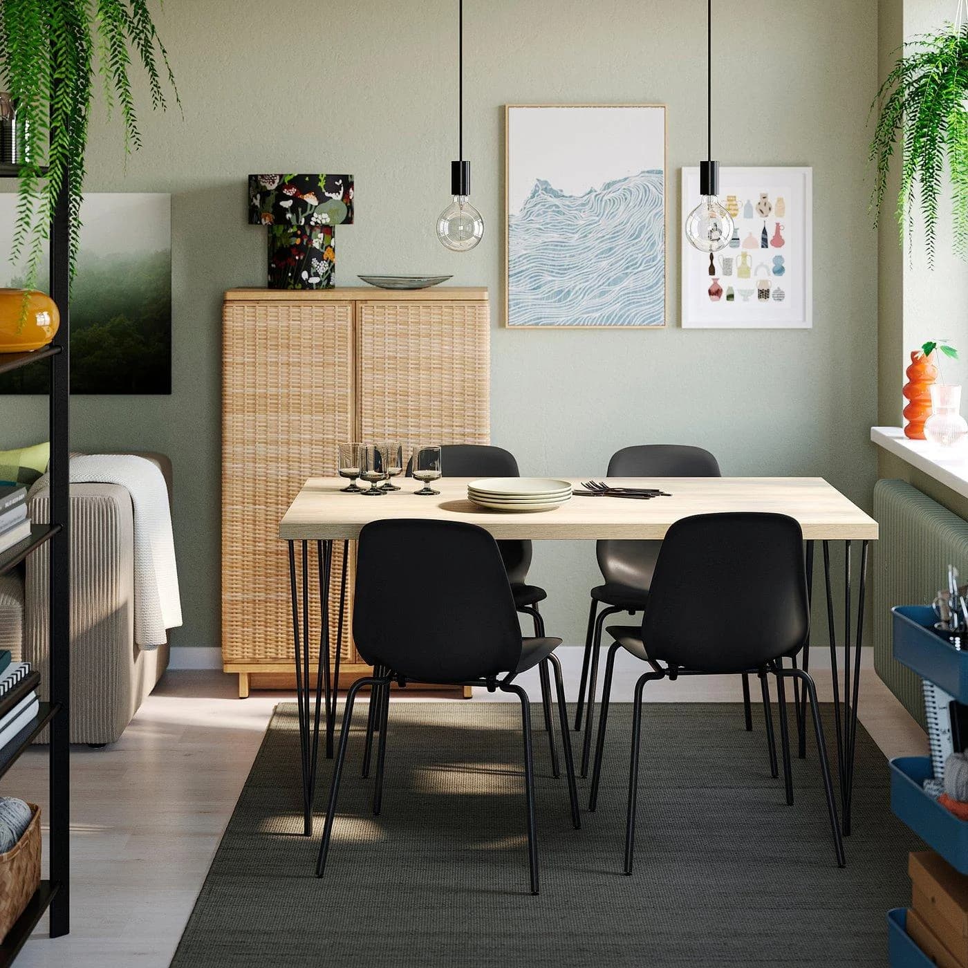 IKEA SKÅLSTA Esstisch mit 4 Stühlen Schwarzgrau Metall