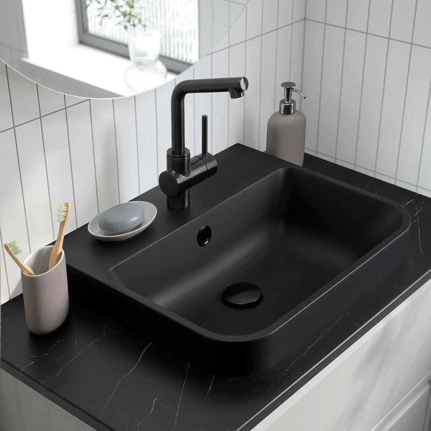 IKEA BACKSJÖN Halbeinbauwaschbecken mit Siphon Schwarz