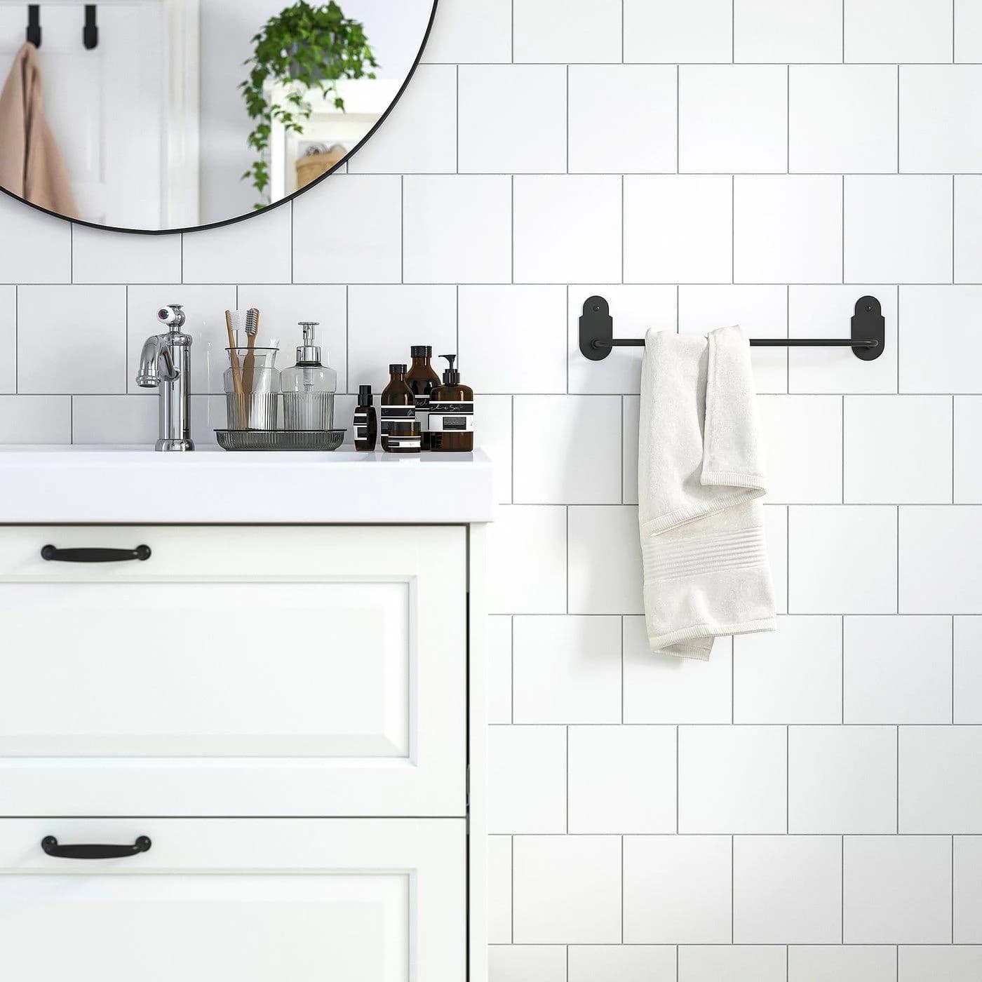IKEA VALASJÖN Handtuchstange selbstklebend Silber