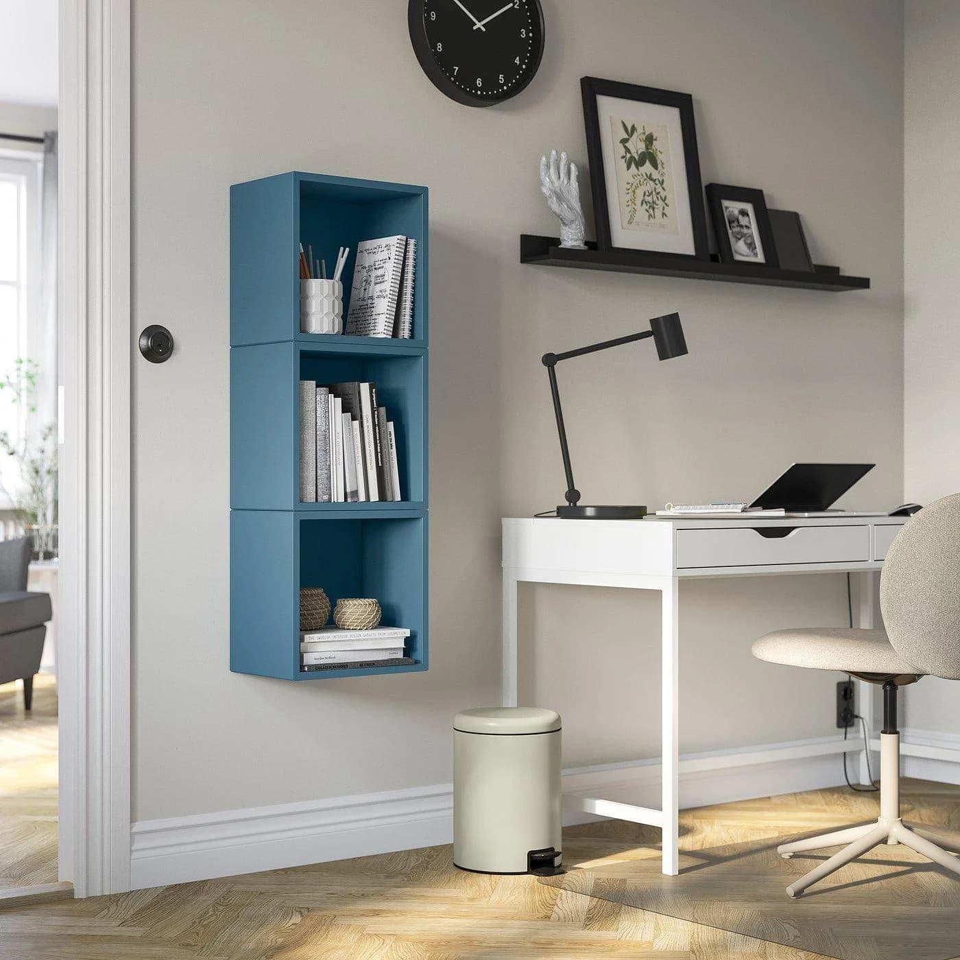 IKEA EKET Schrankkombination für Wandmontage Dunkelblau
