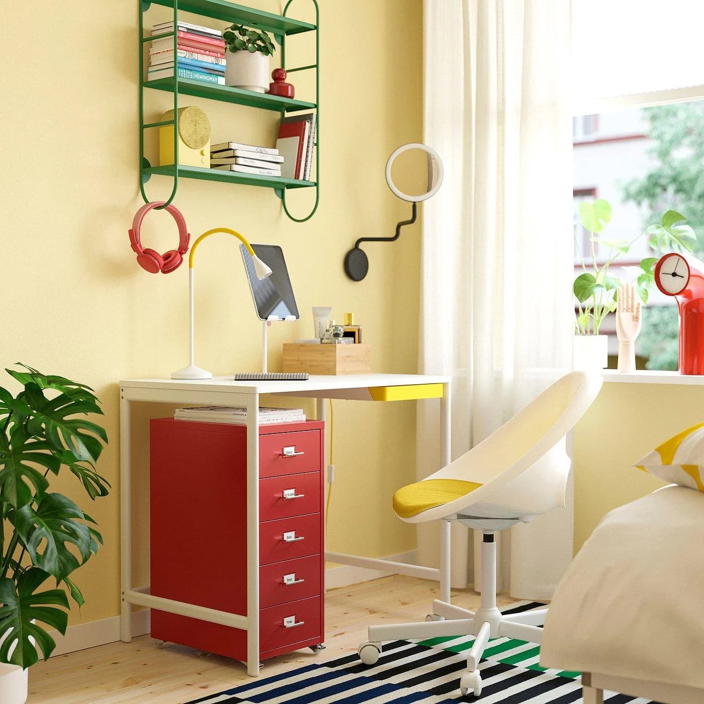 IKEA HELMER Schubladenelement auf Rollen Rot