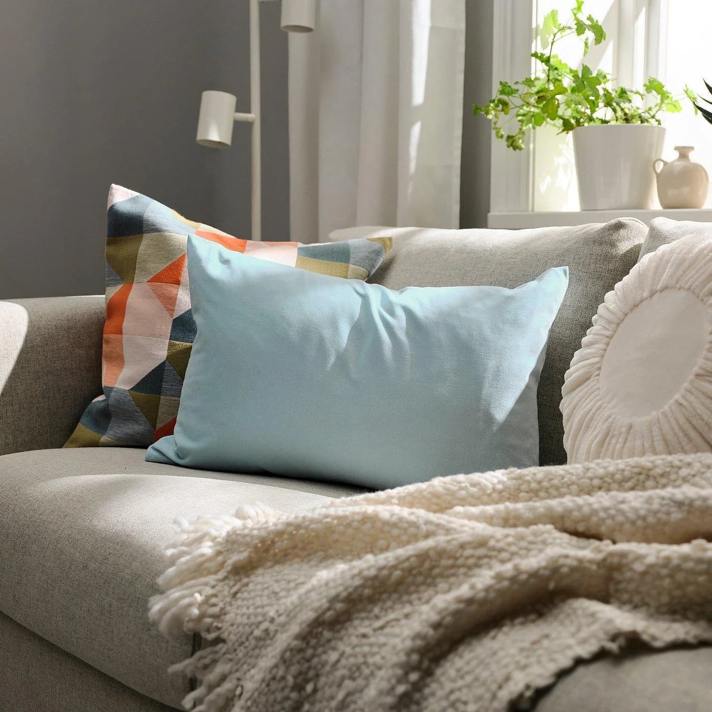 IKEA SANELA Kissenbezug Hellblau Baumwollsamt
